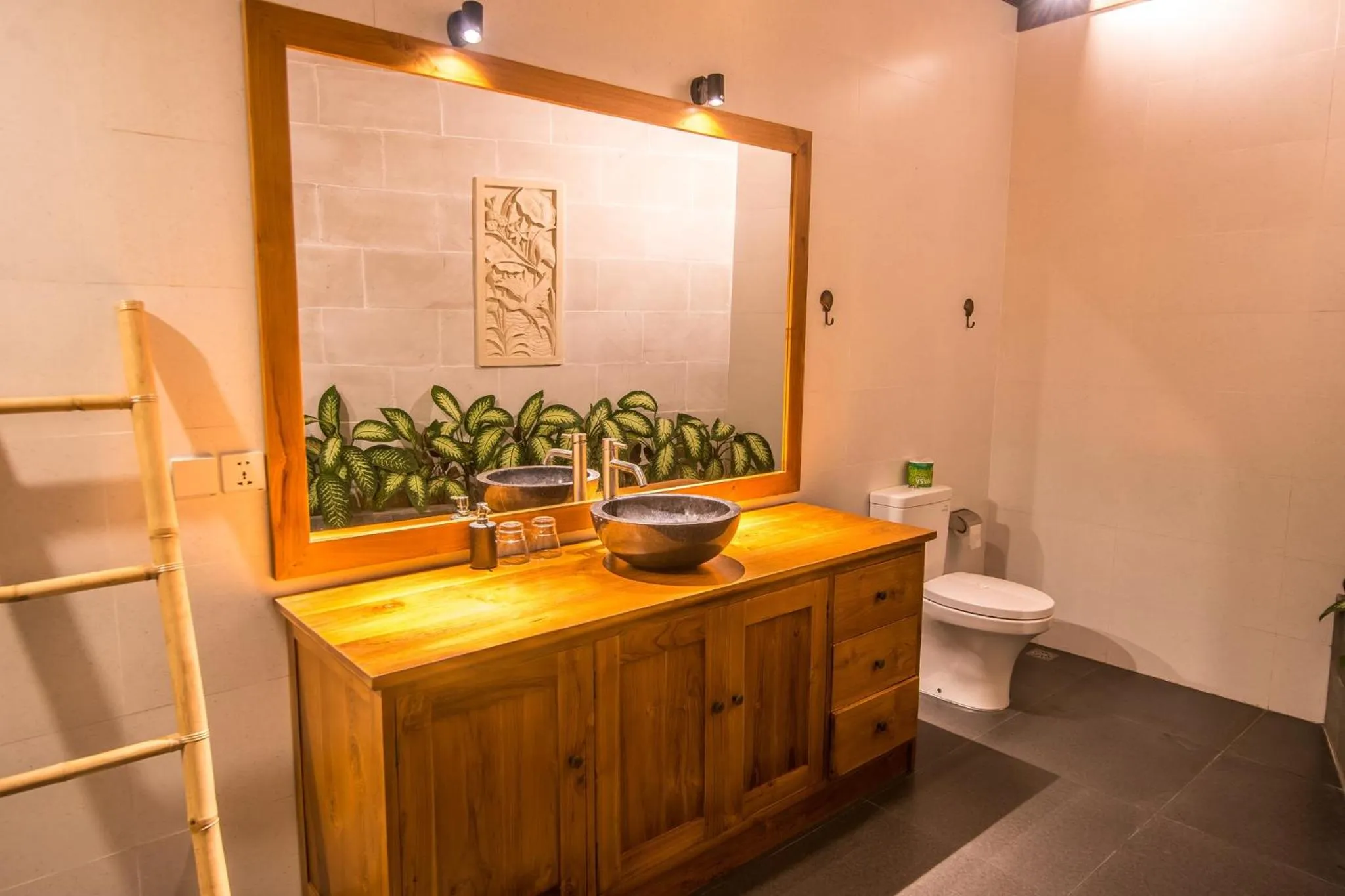 Toilet in Bali Santi Bungalows