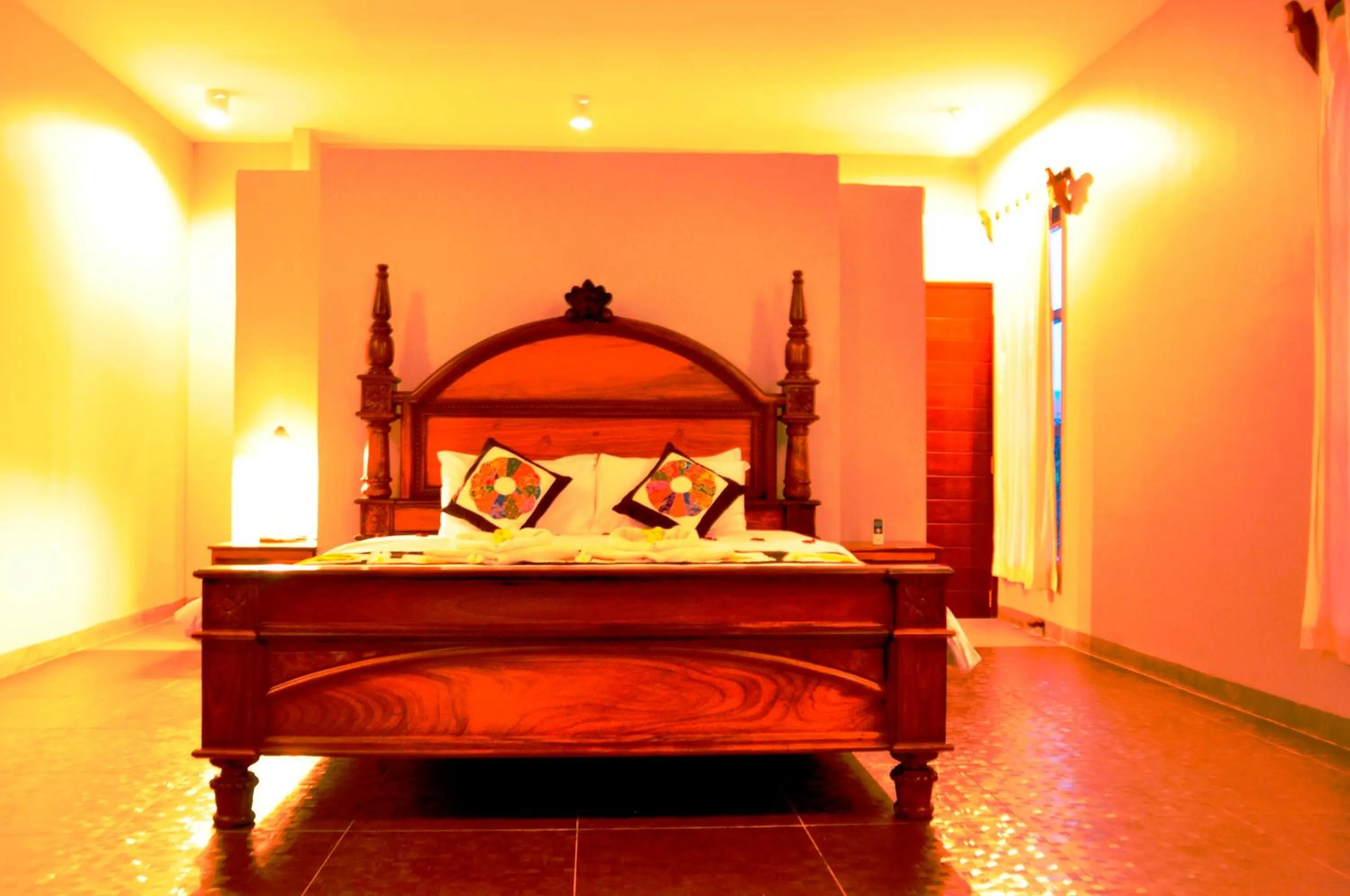 Bed in Memoria Palace & Resort