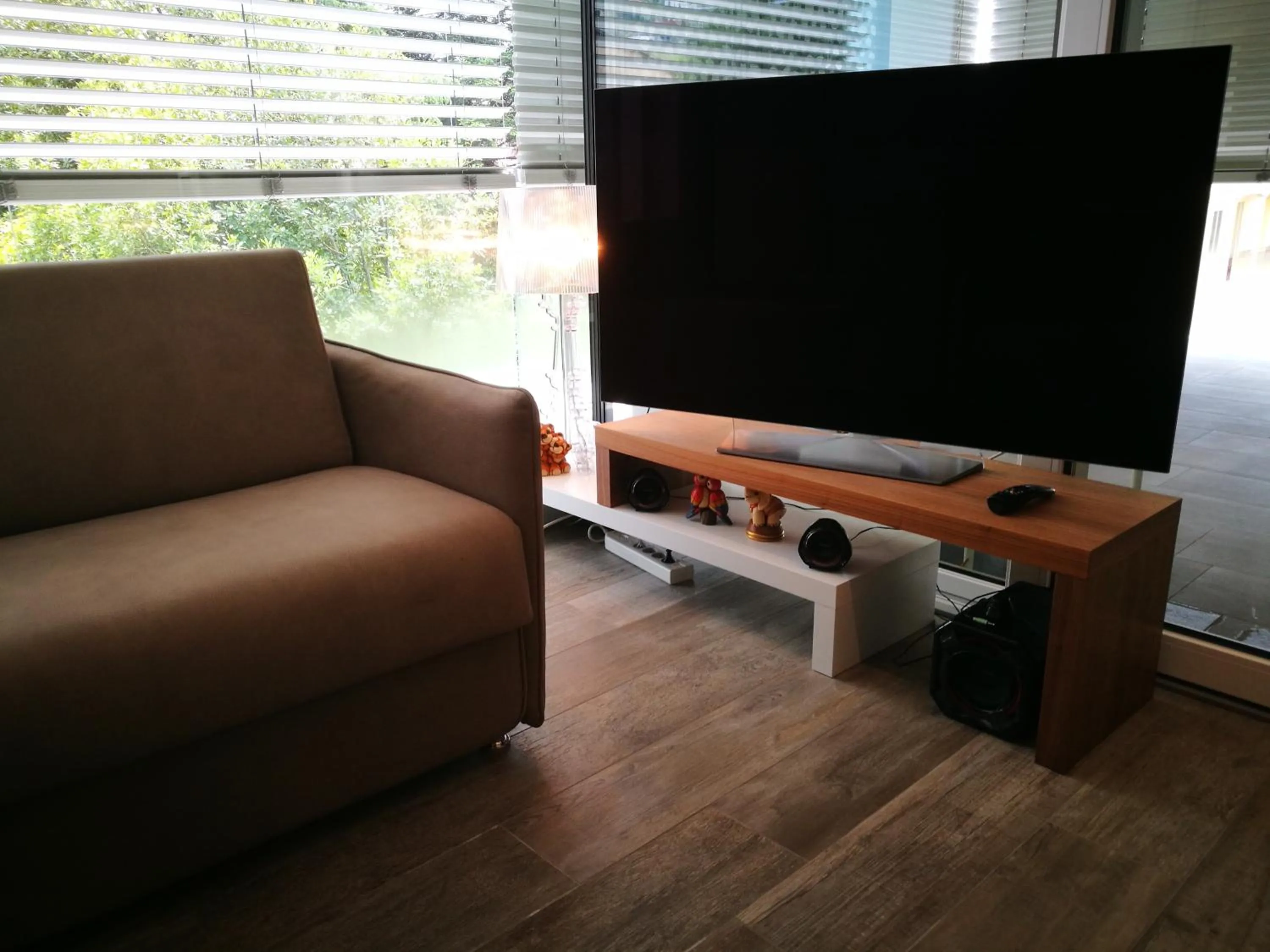 TV and multimedia in Suite Laura - Torri del Benaco