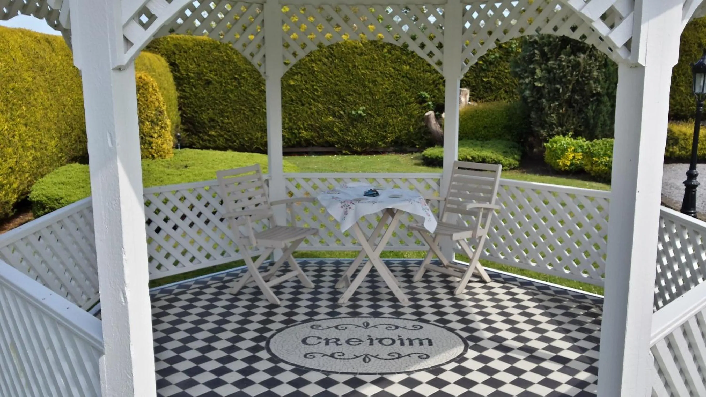 Patio in San Juan B&B