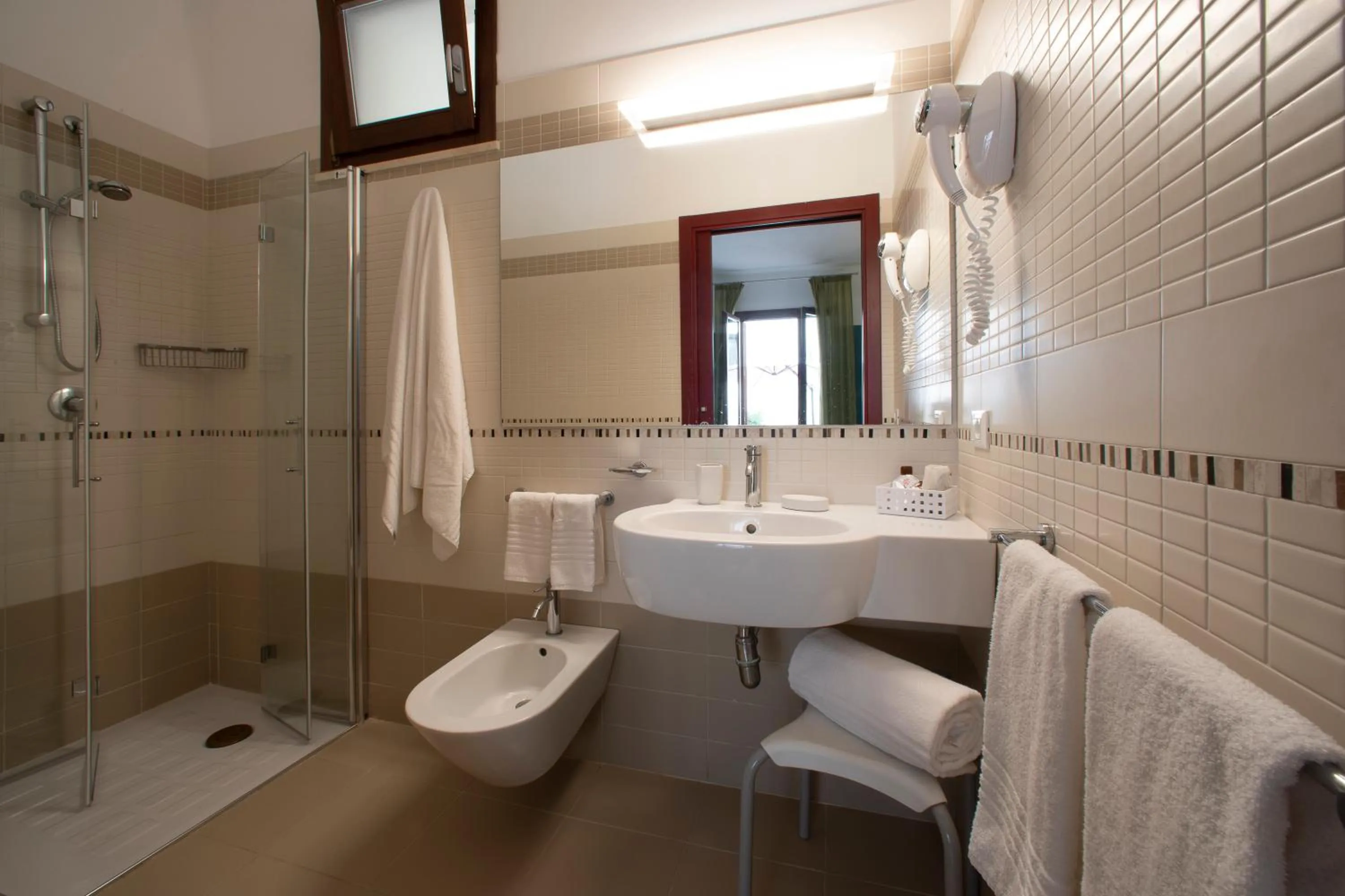 Bathroom in Insula Hotel