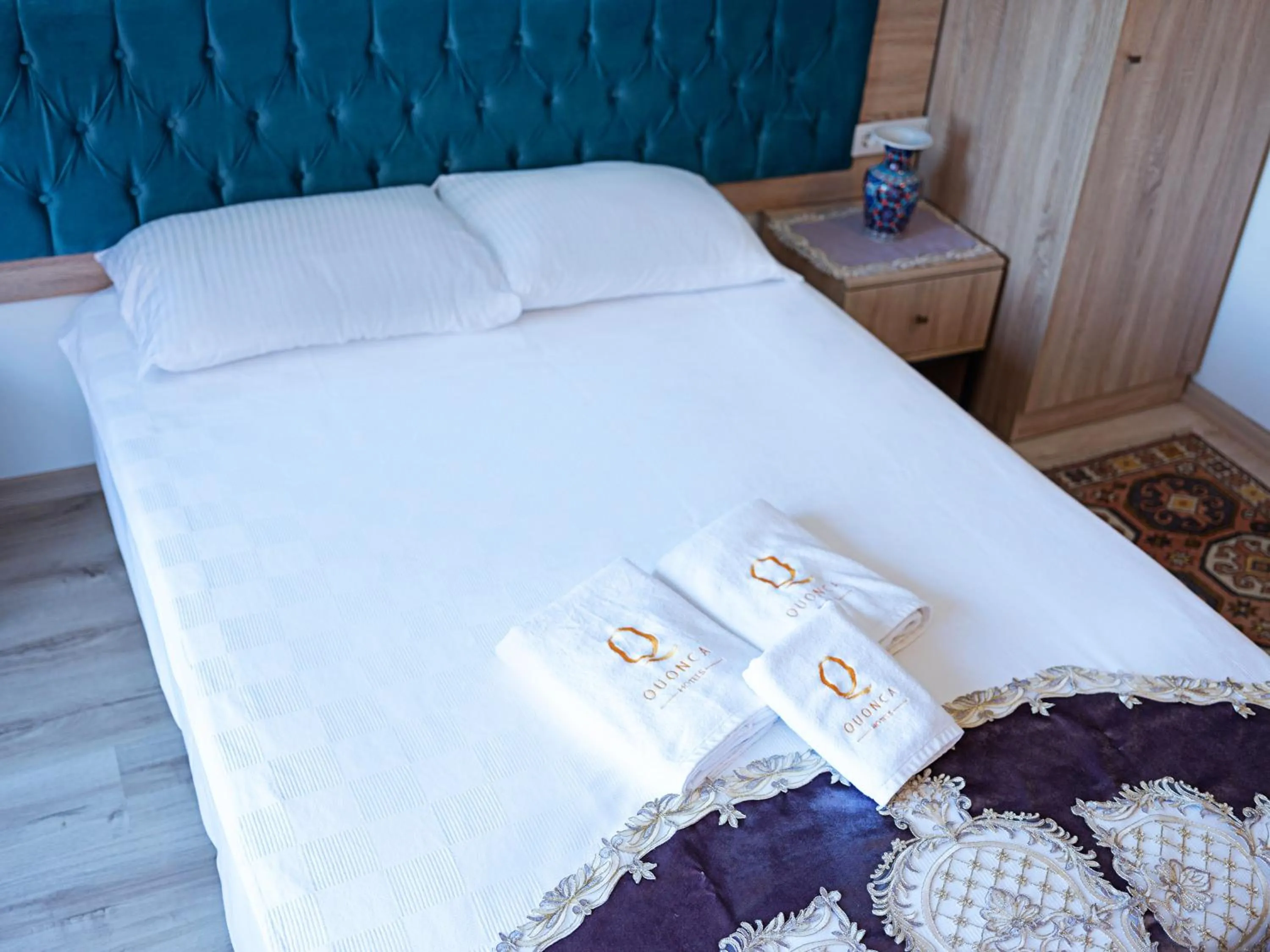 Bed in THE LAİLA HOTEL
