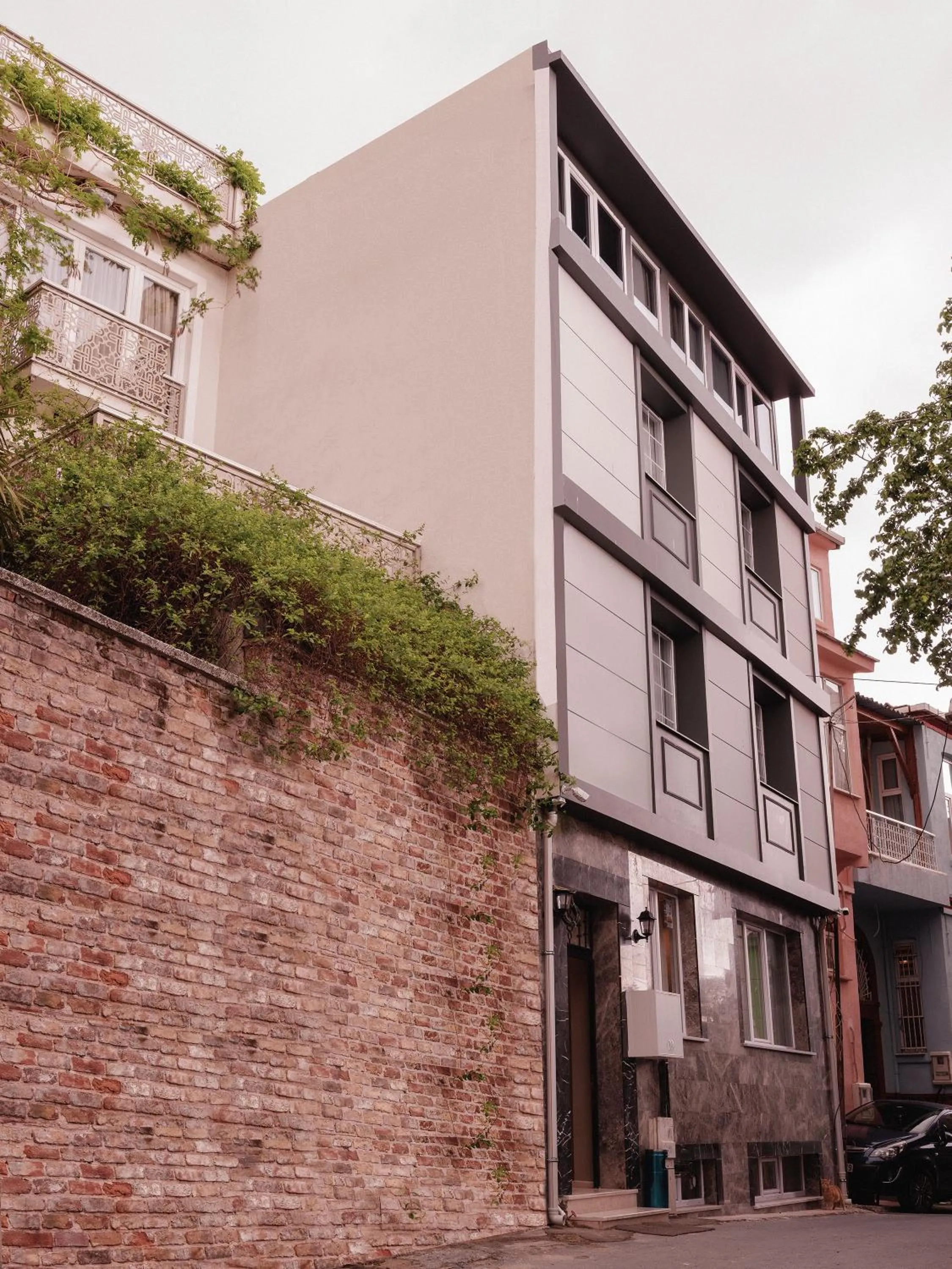 Property building in THE LAİLA HOTEL