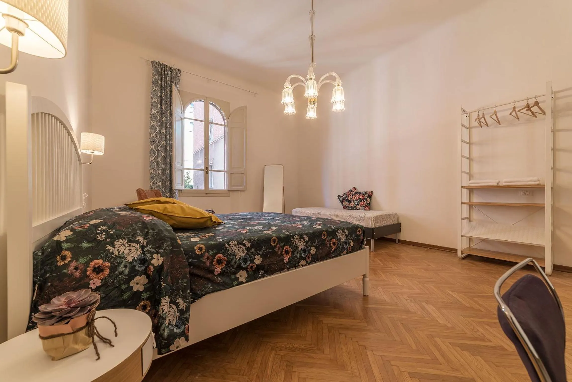 Photo of the whole room, Bed in Tilia