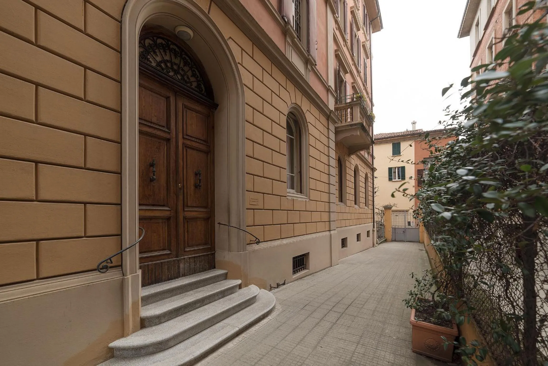 Facade/entrance in Tilia