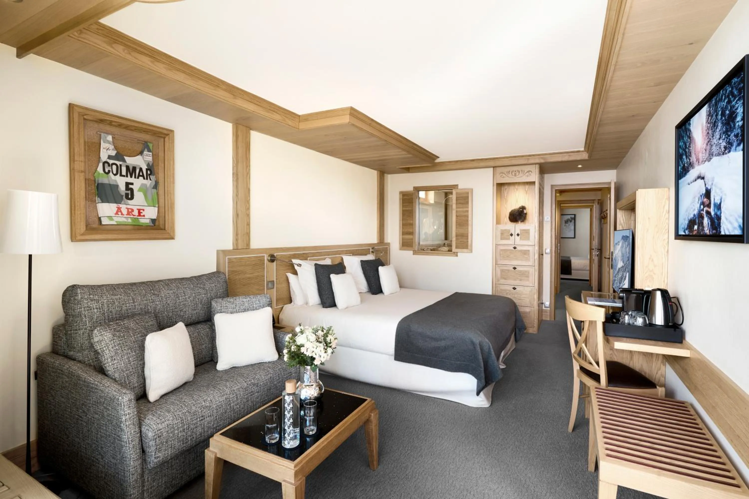 Bedroom, Bed in Hotel Annapurna