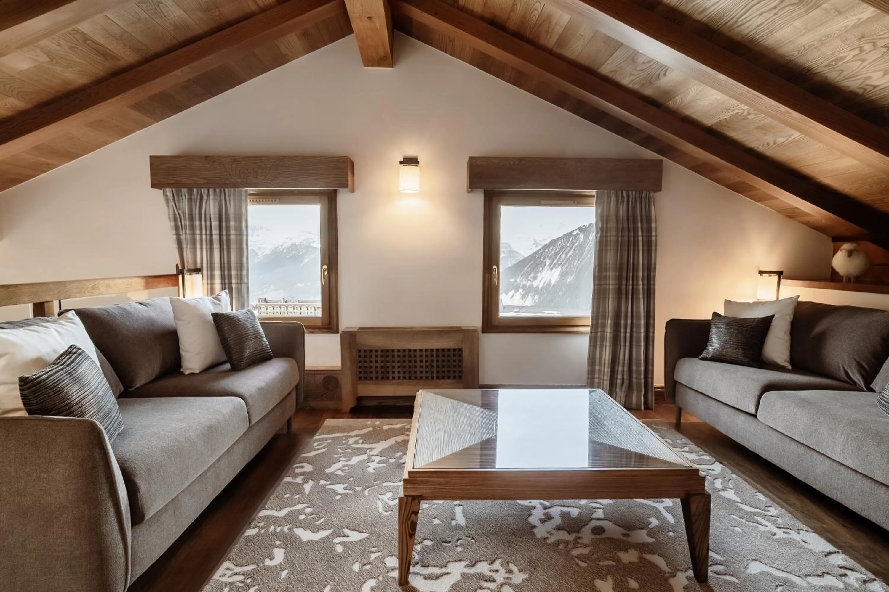 Living room in Hotel Annapurna