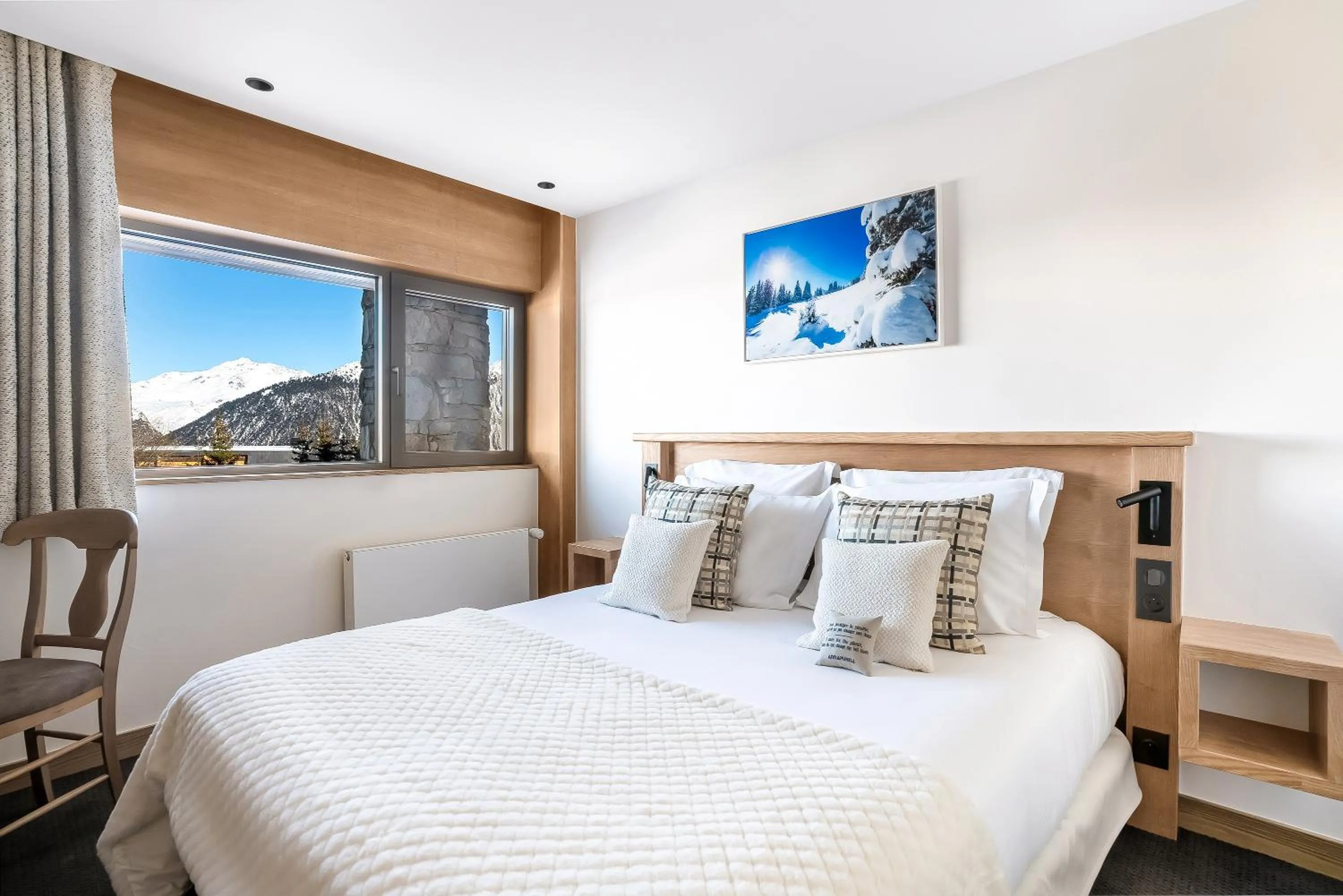 Bedroom, Bed in Hotel Annapurna