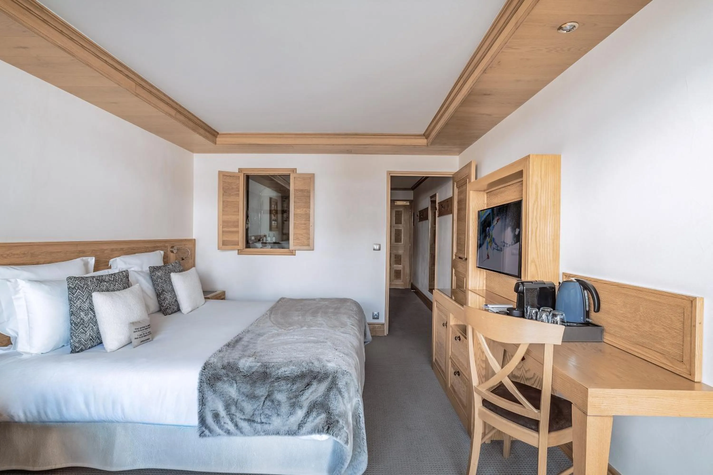 Bedroom, Bed in Hotel Annapurna