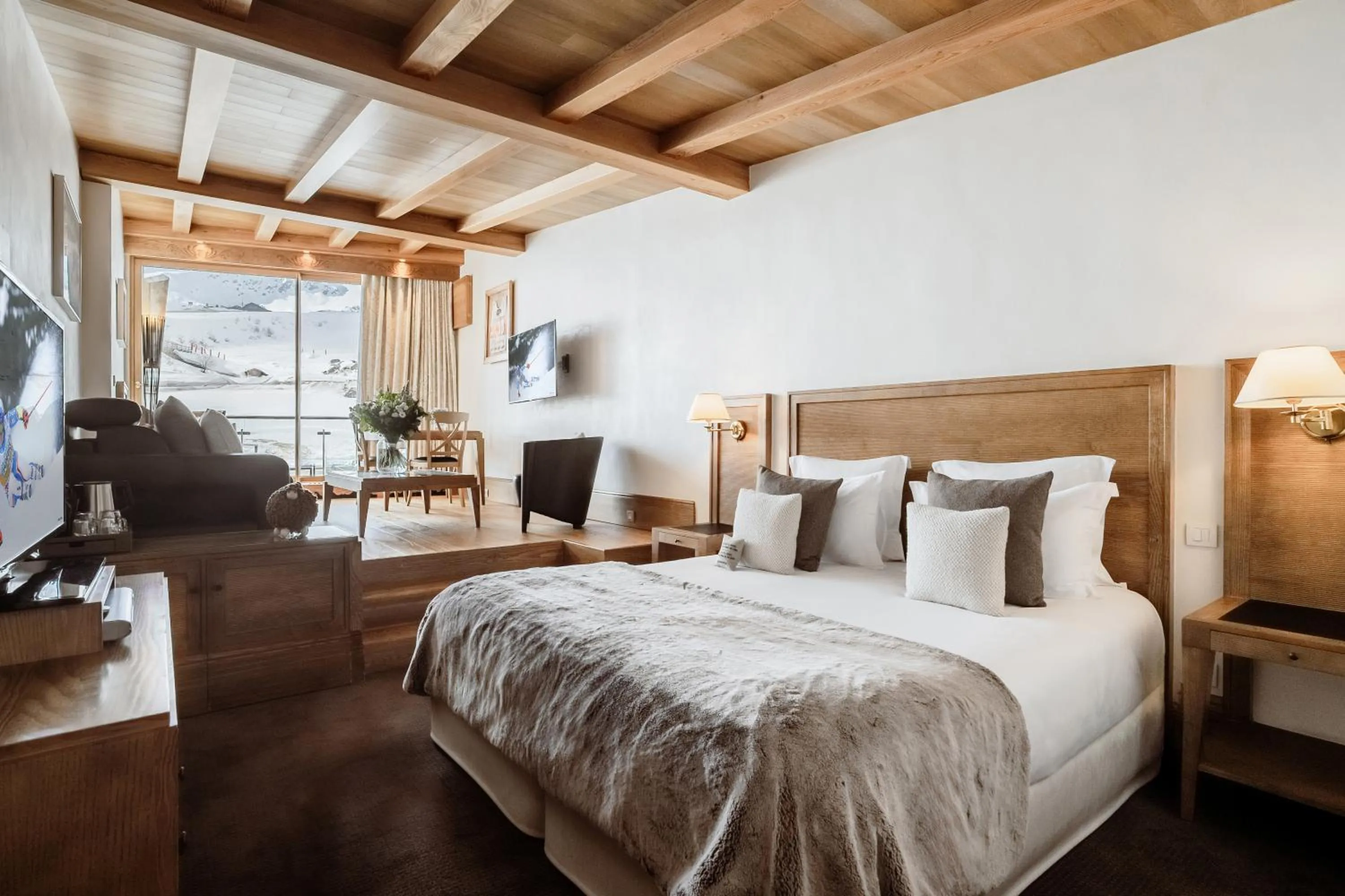 Bedroom, Bed in Hotel Annapurna