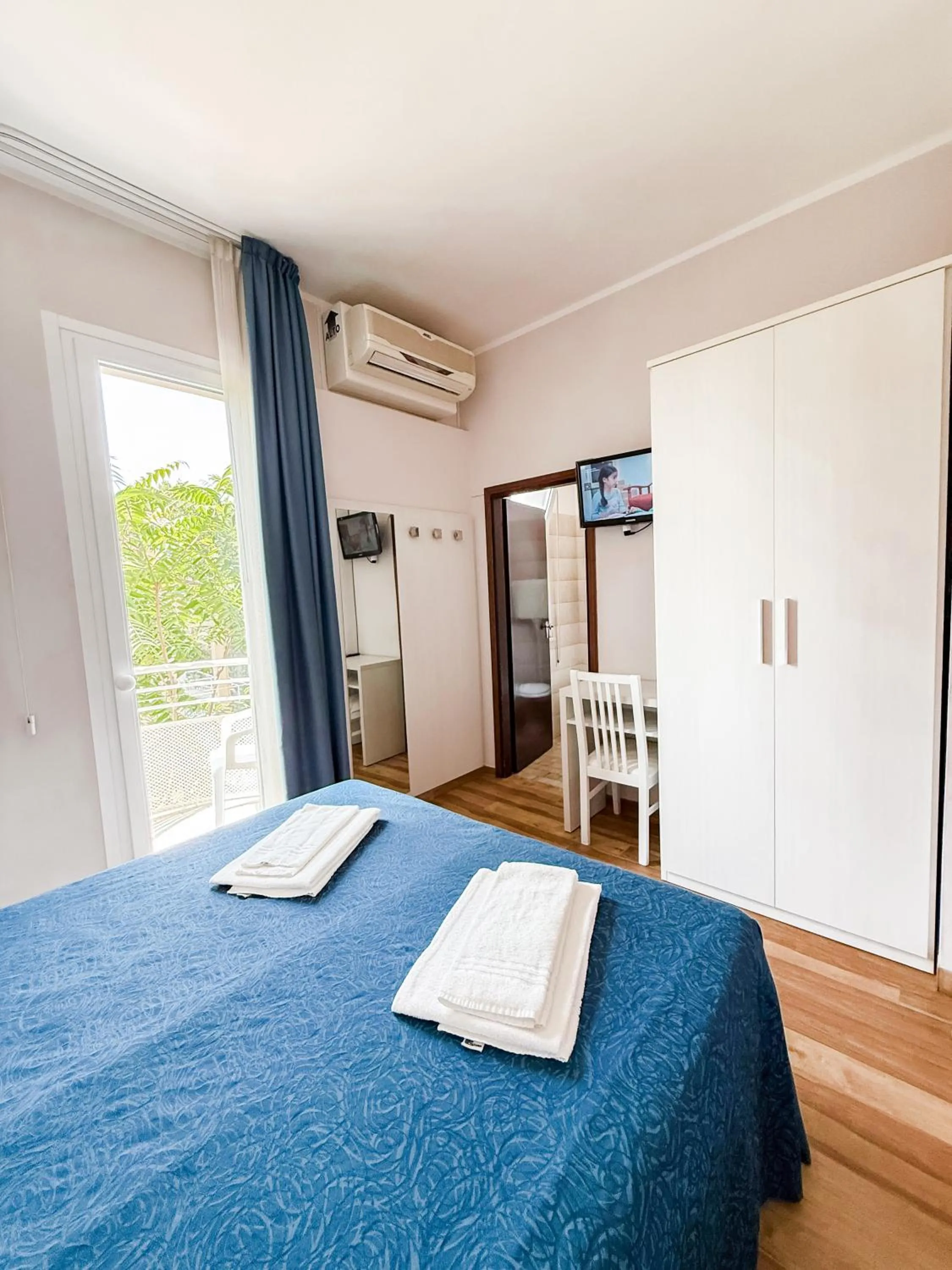 Bed in Hotel Bella Igea