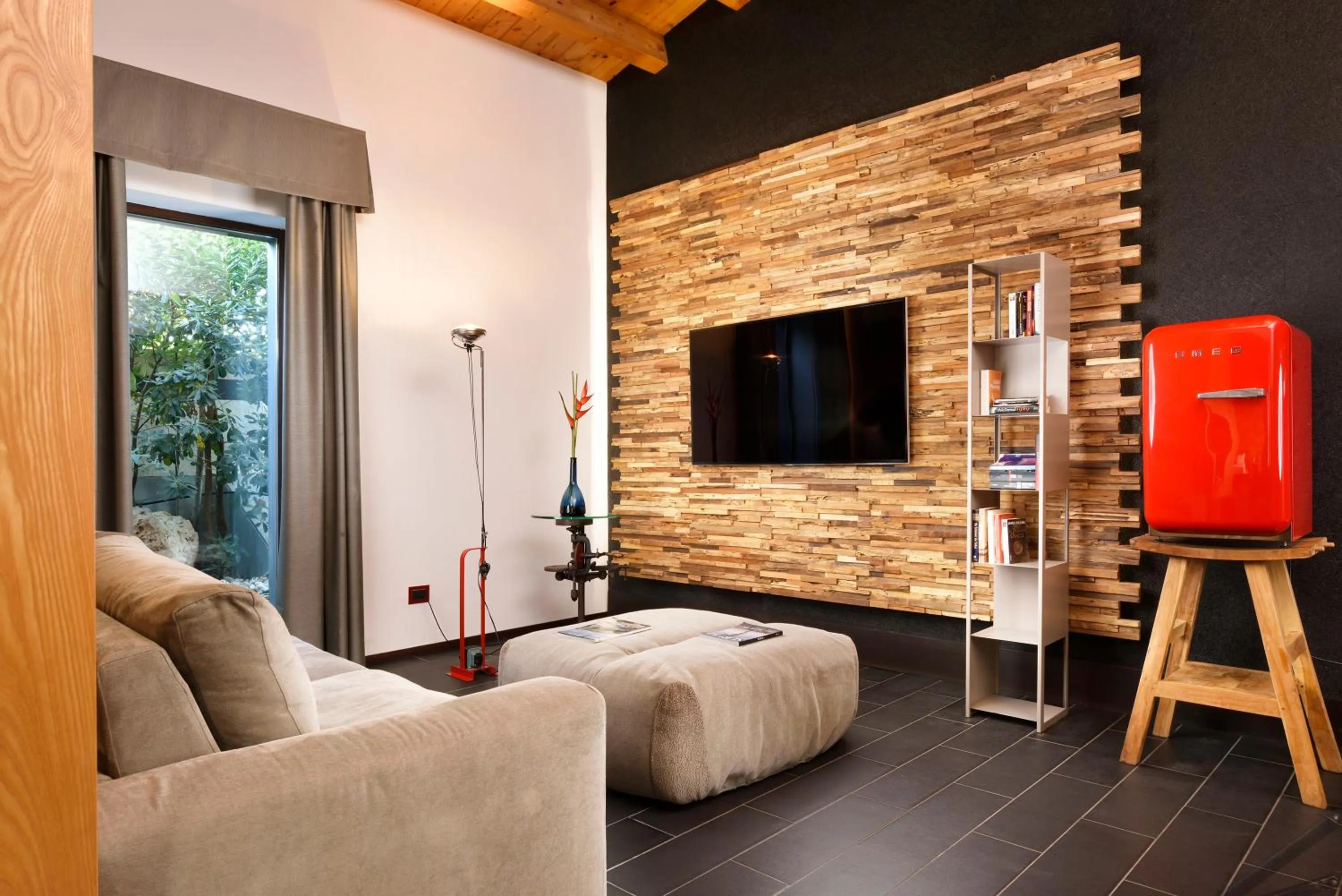 TV and multimedia in Minareto