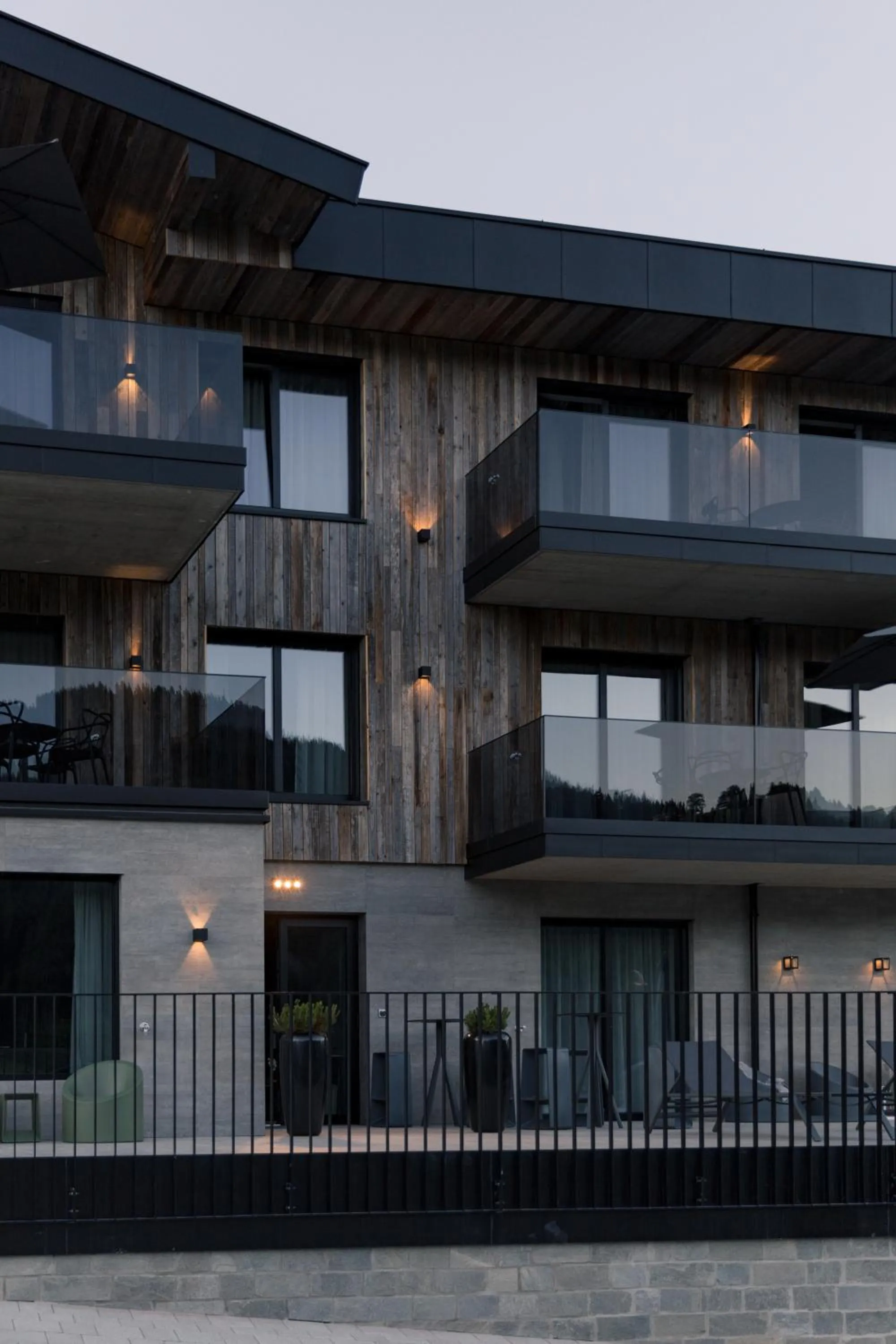 Facade/entrance in GOING TRIPLE A apartments WEST