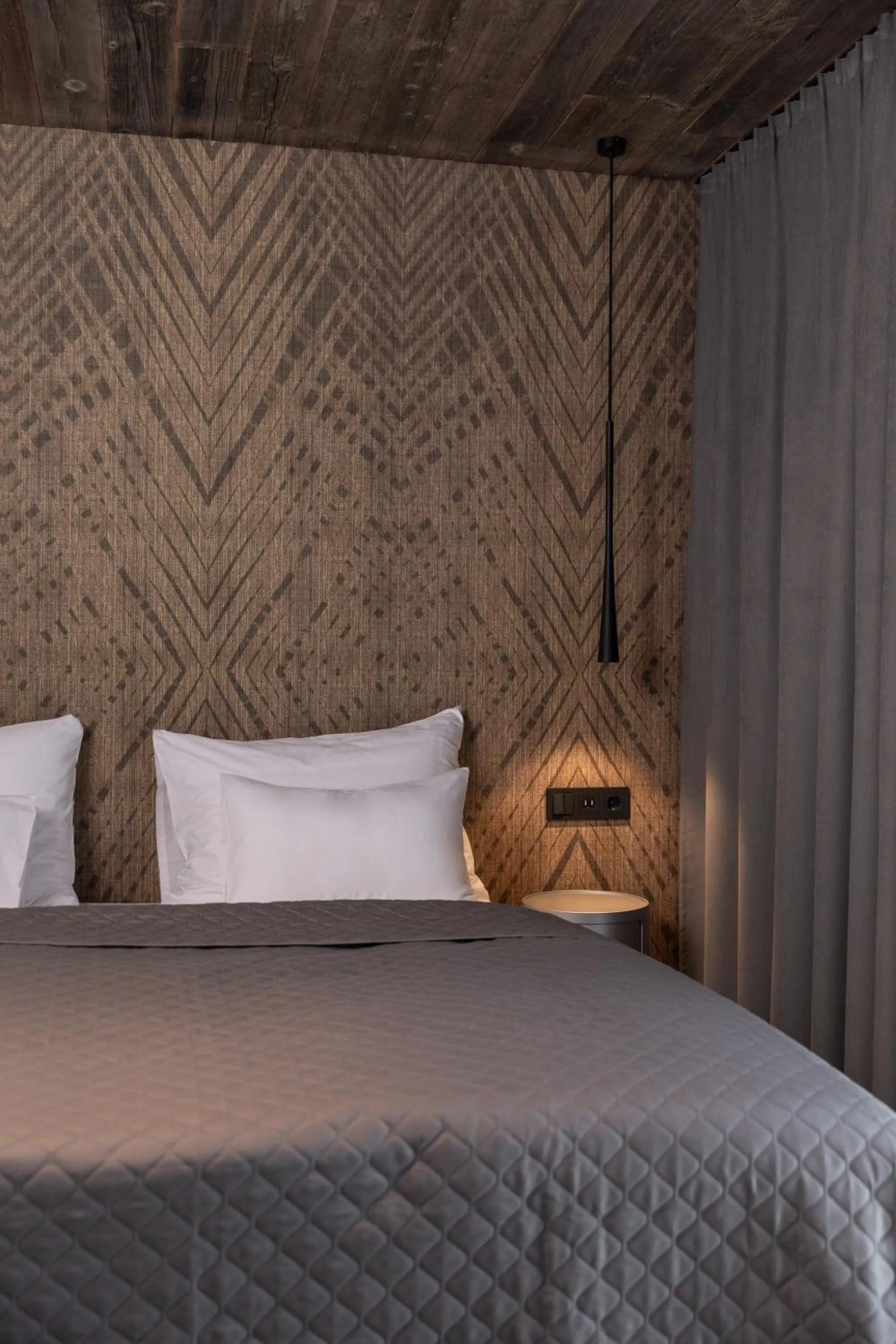 Bedroom, Bed in GOING TRIPLE A apartments WEST