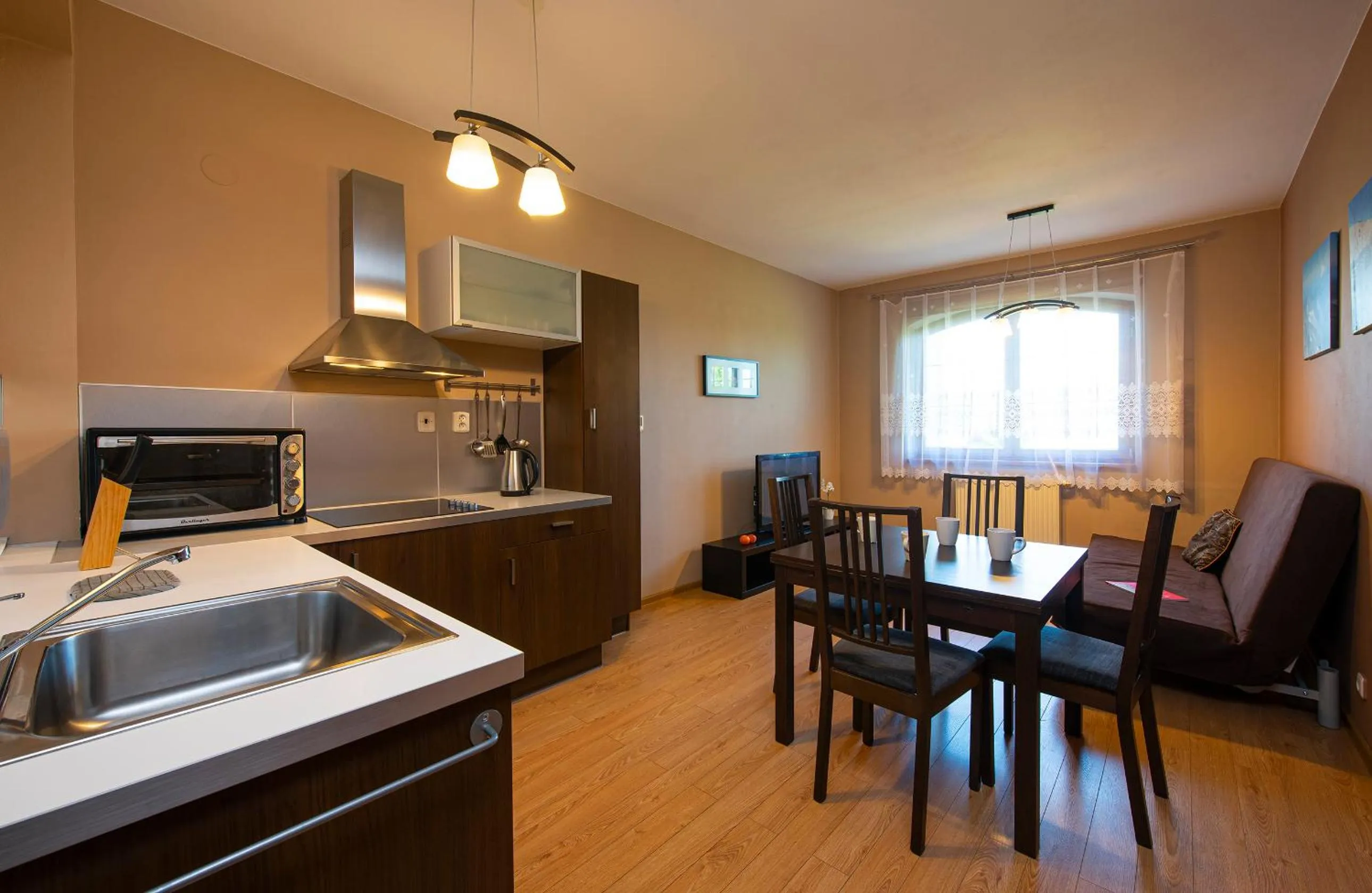 Lunch in Apartmany Sileas