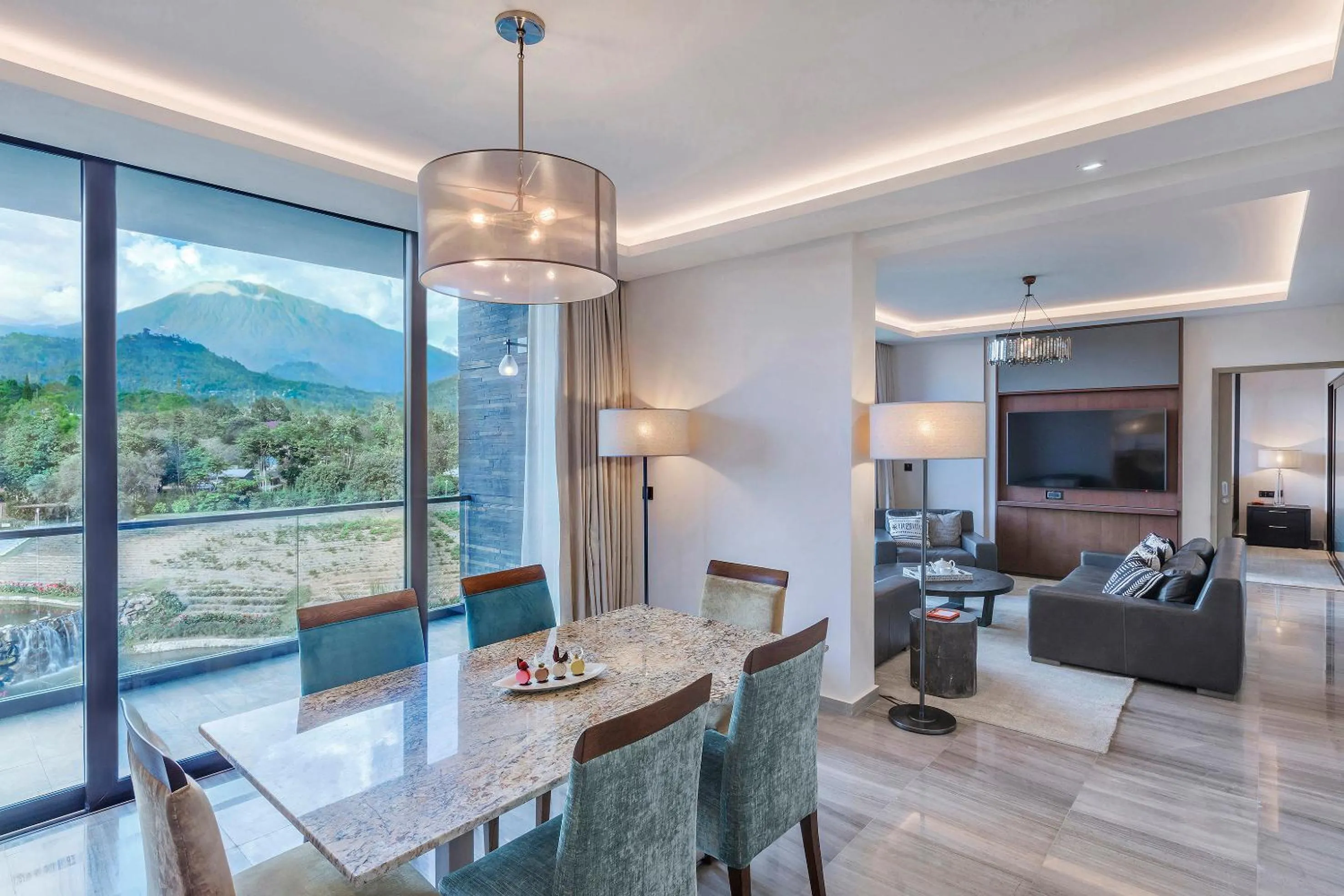 TV and multimedia in Gran Melia Arusha