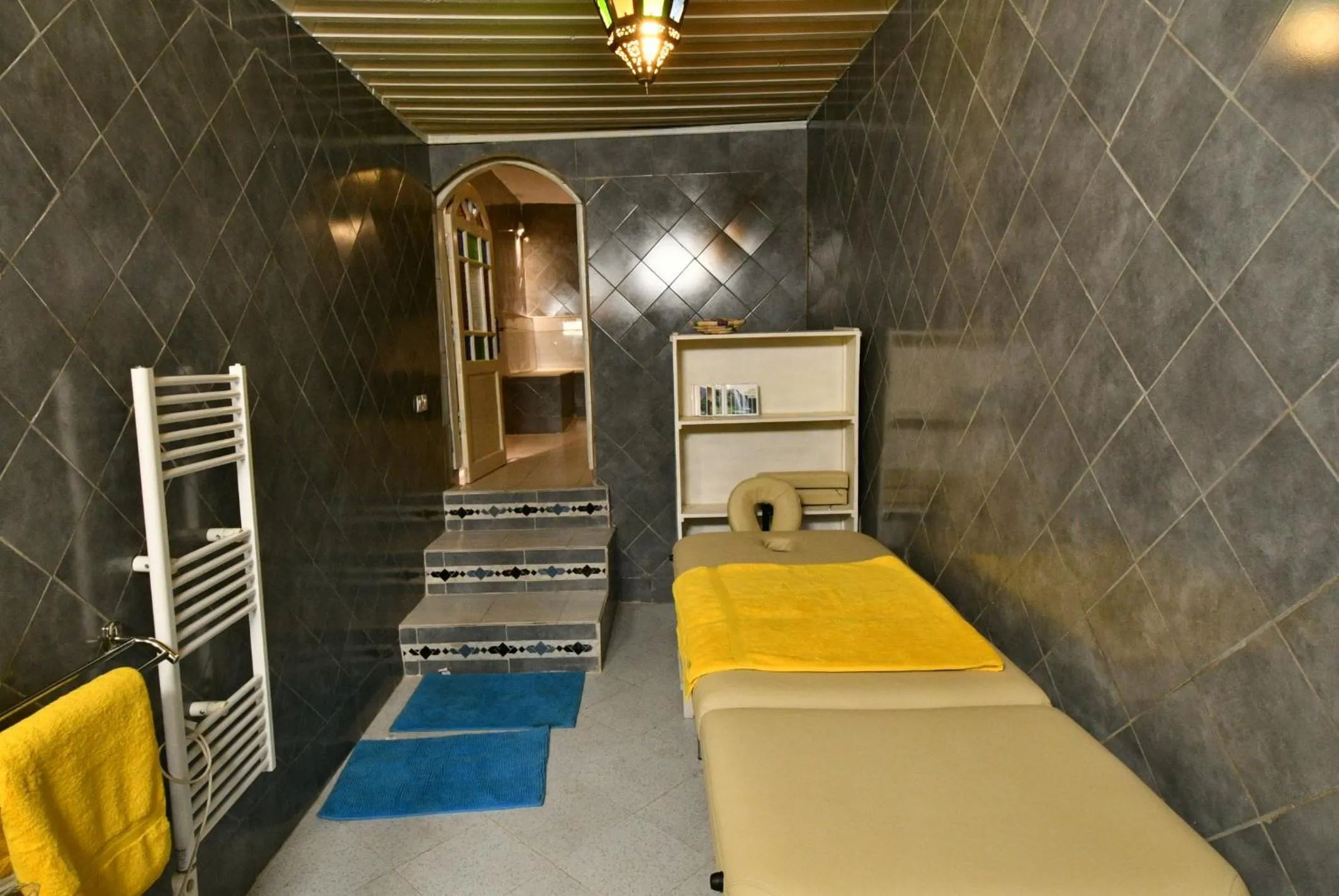 Massage in Riad AlKATIB Meknès