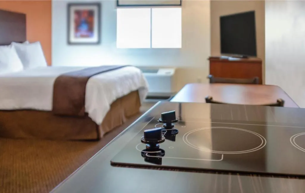 Bed in My Place Hotel-Kalispell, MT