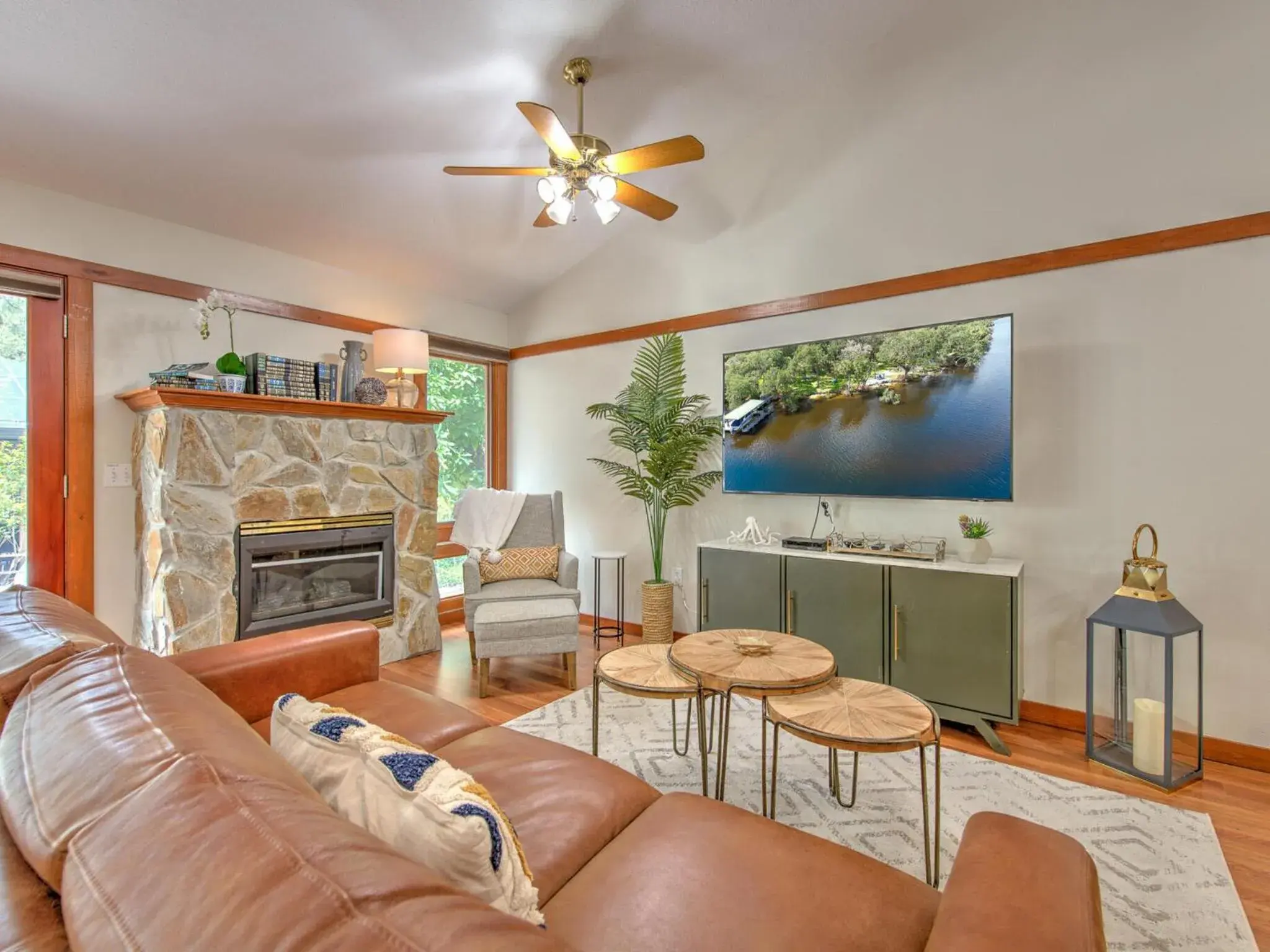 Two-Bedroom Suite in Riverbend Retreat Fla Two-Bedroom Suite in Riverbend Retreat Fla