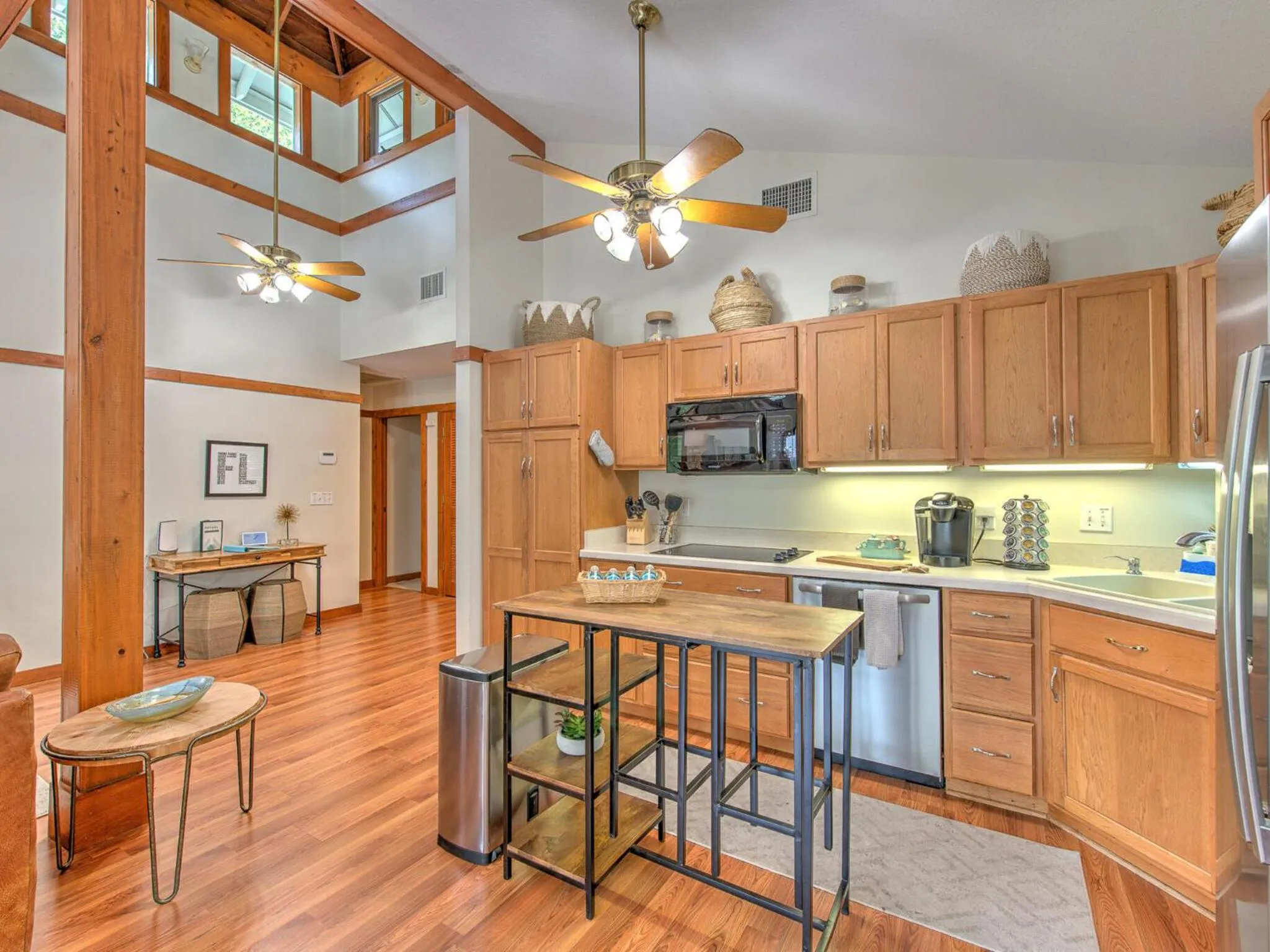 Kitchen or kitchenette in Riverbend Retreat Fla
