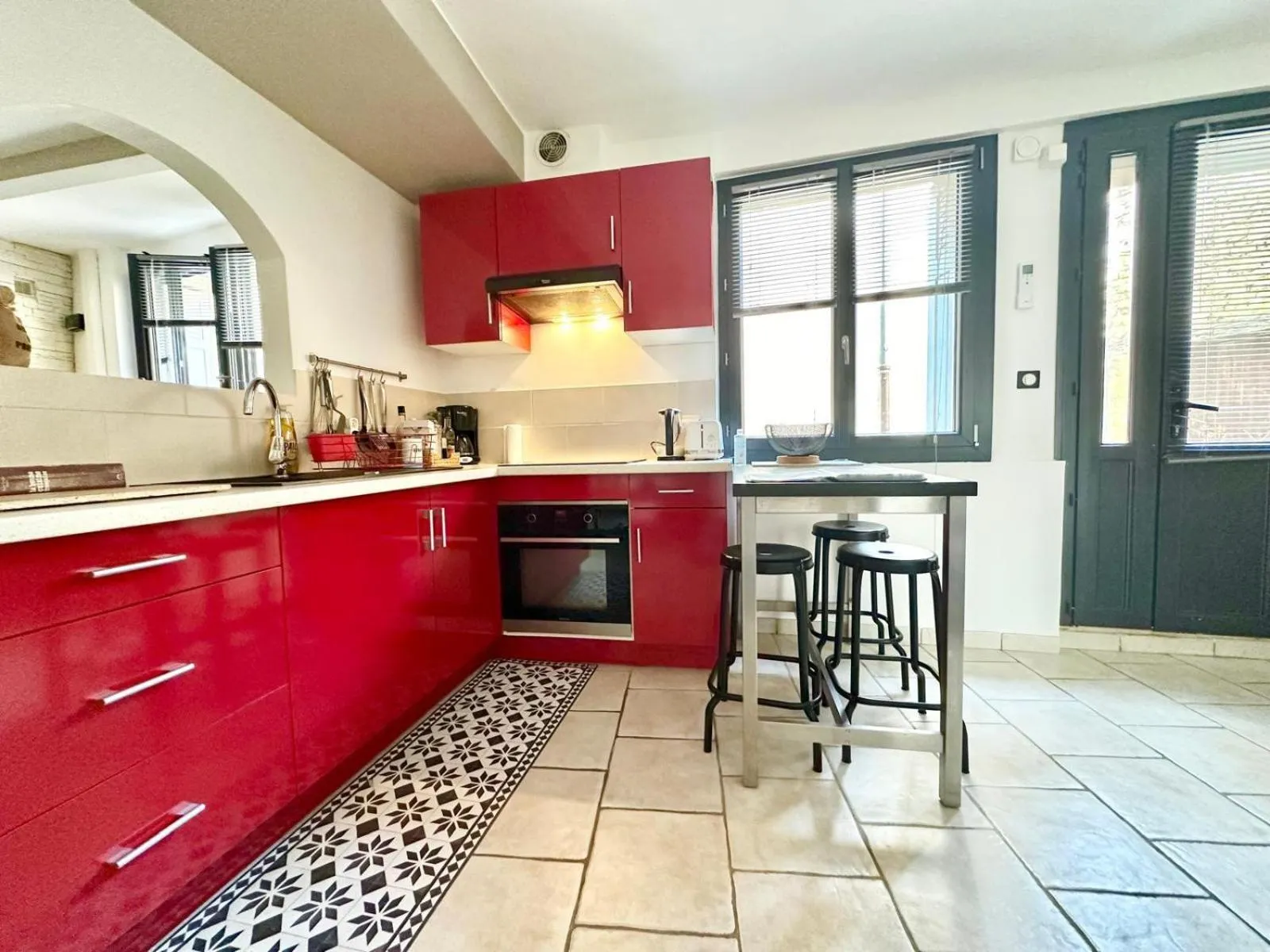 Kitchen or kitchenette in Home 12 les Vignes