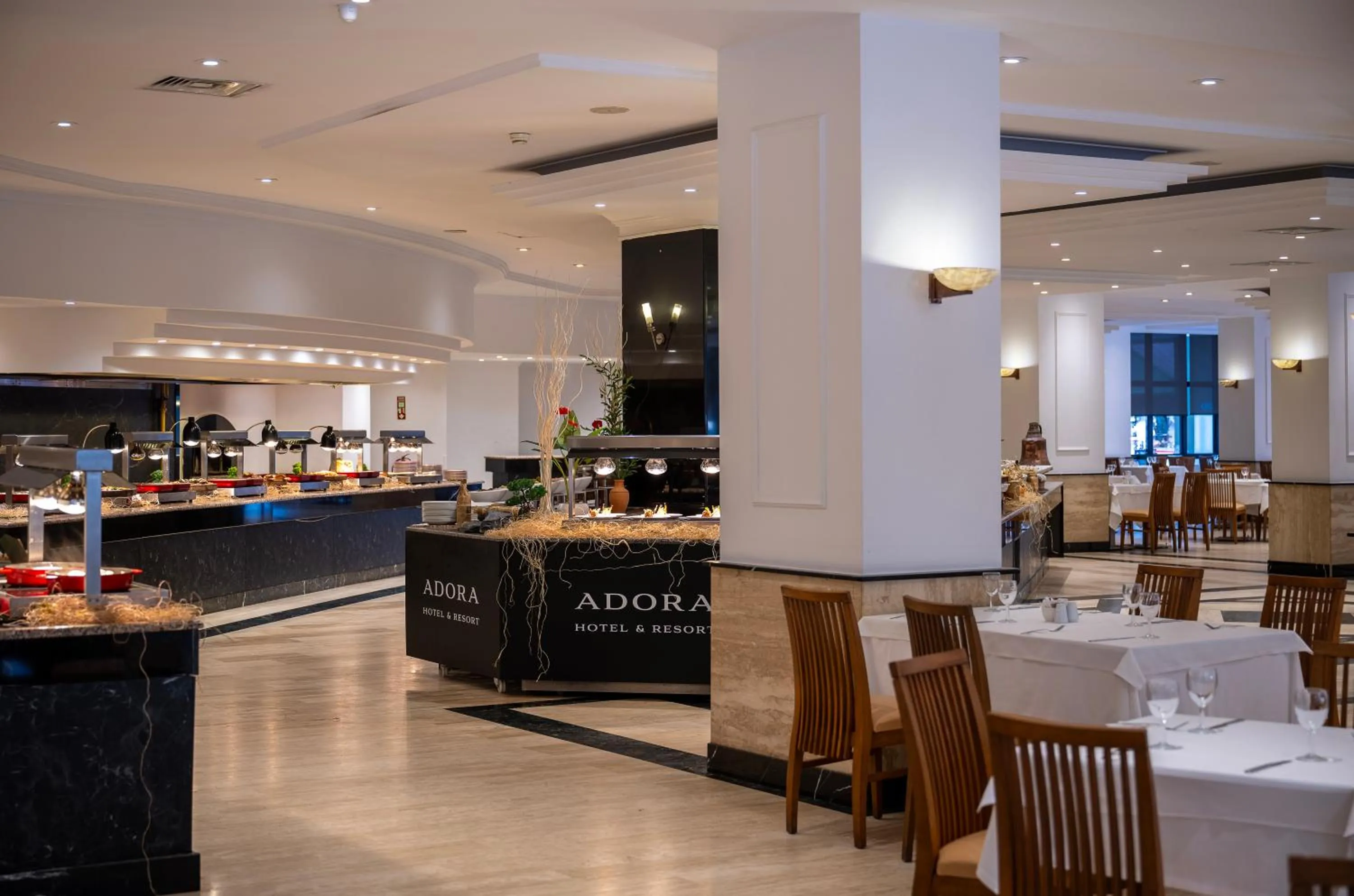 Restaurant/places to eat in Adora Hotel & Resort