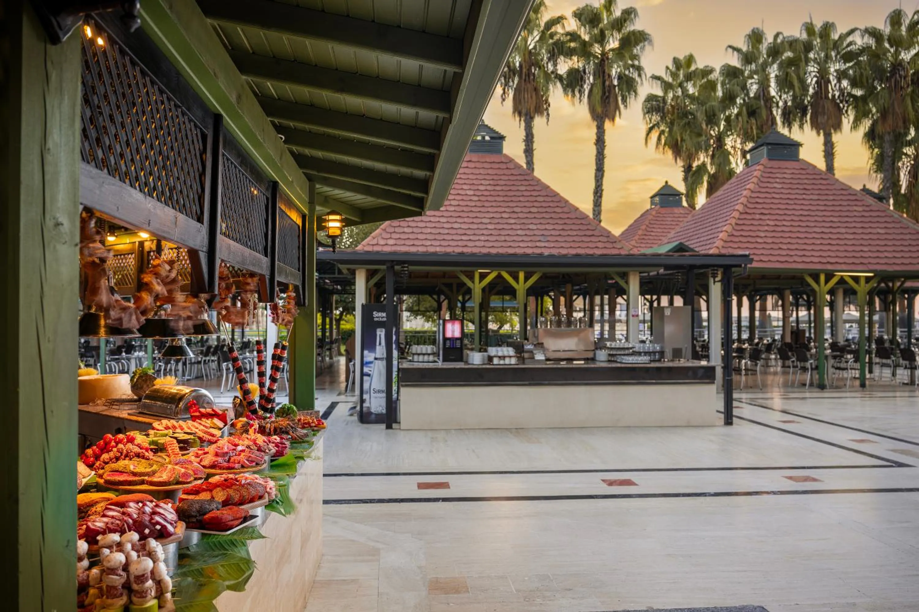 Restaurant/places to eat in Adora Hotel & Resort