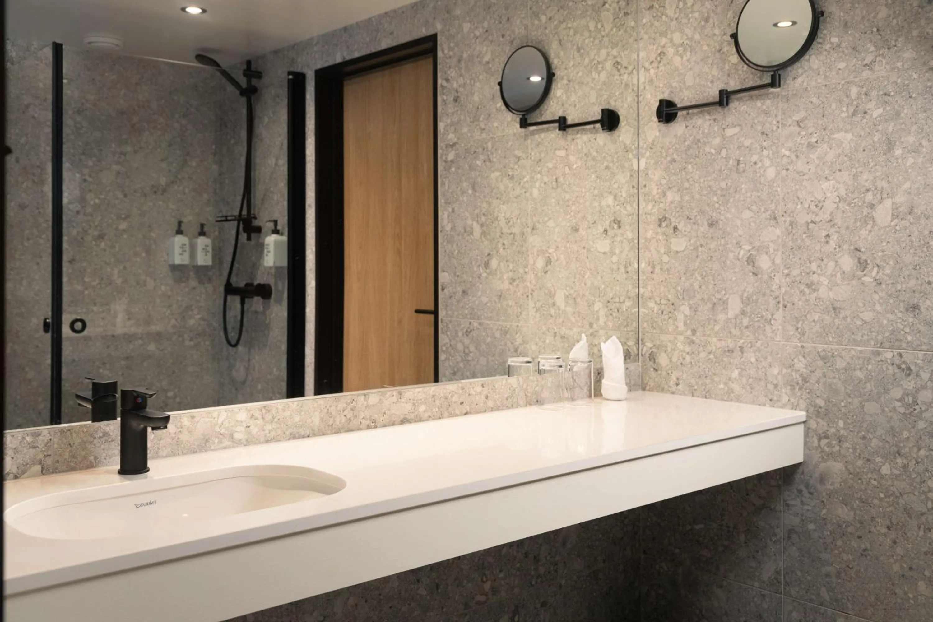 Bathroom in Scandic Victoria Oslo