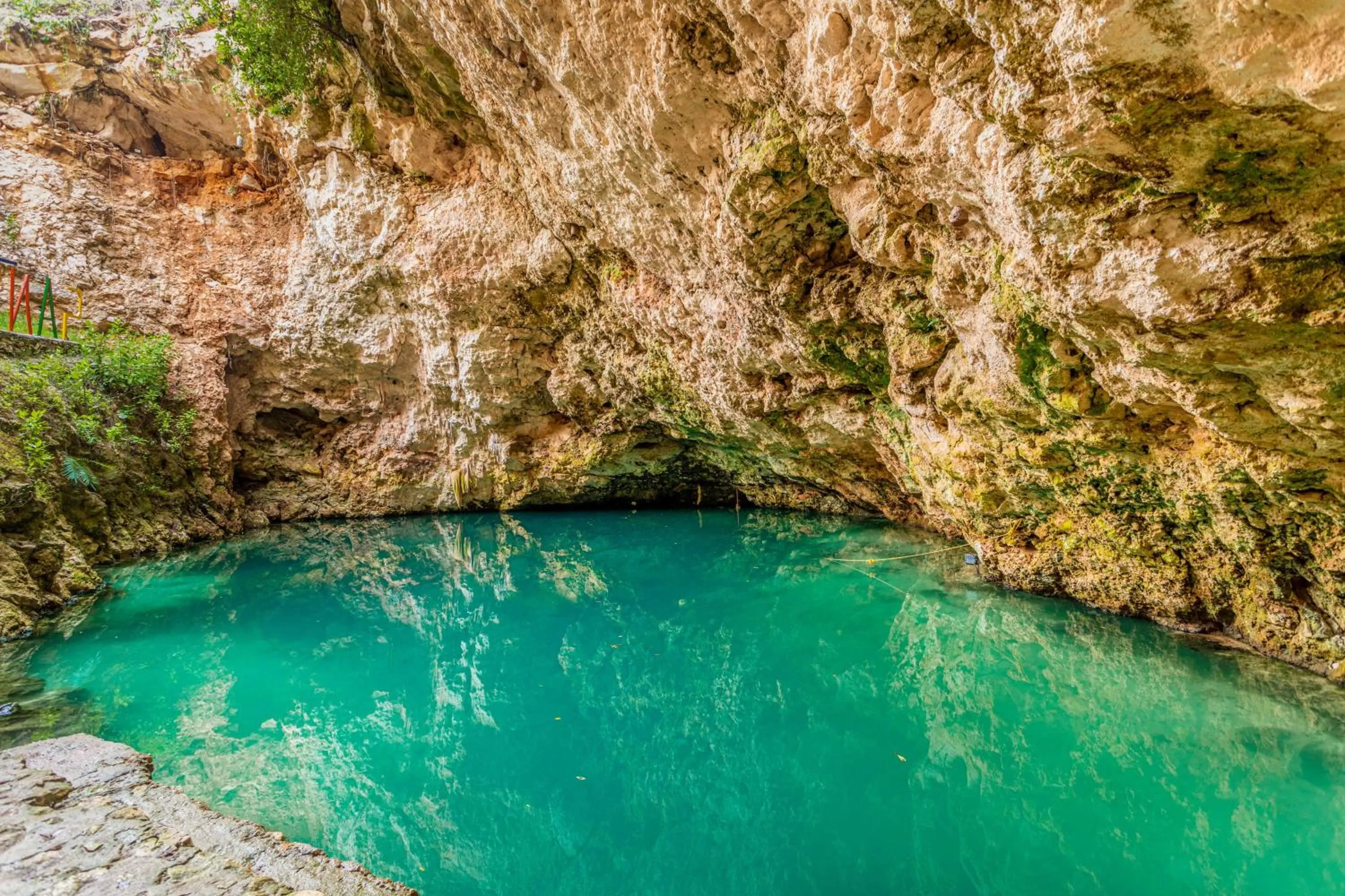 Natural landscape in Cabañas Santa Cruz Homún