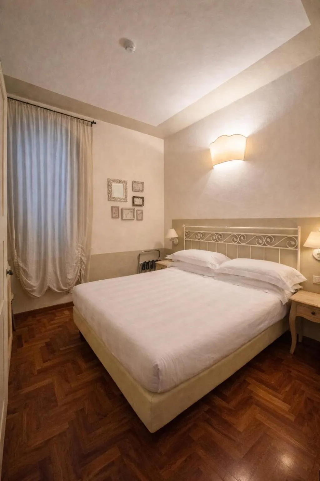 Bed in Albergo Le Terme
