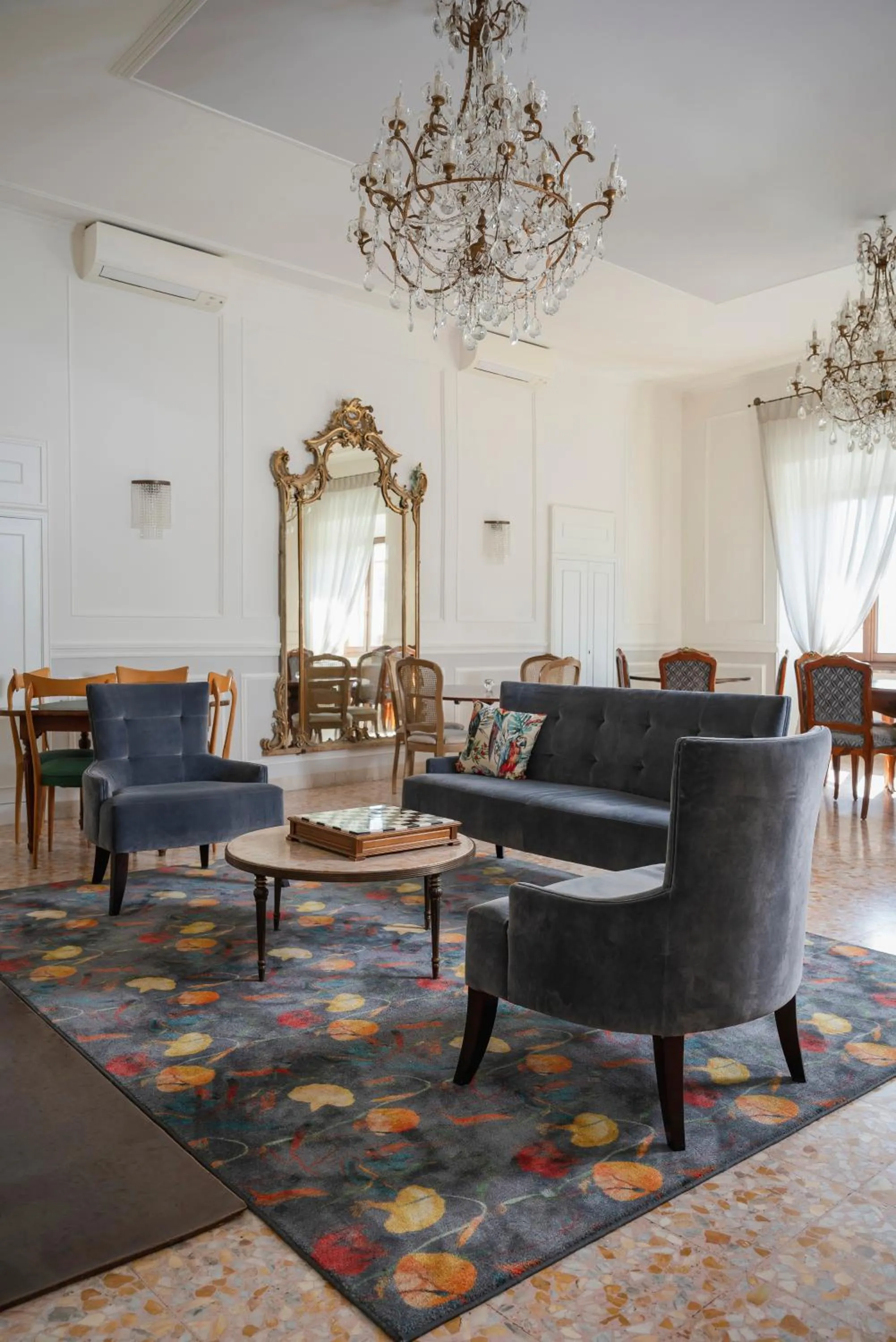 Communal lounge/ TV room in Albergo Le Terme