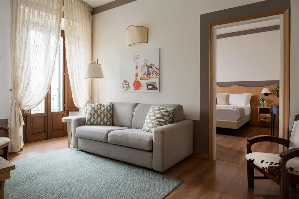 Living room, Bed in Albergo Le Terme