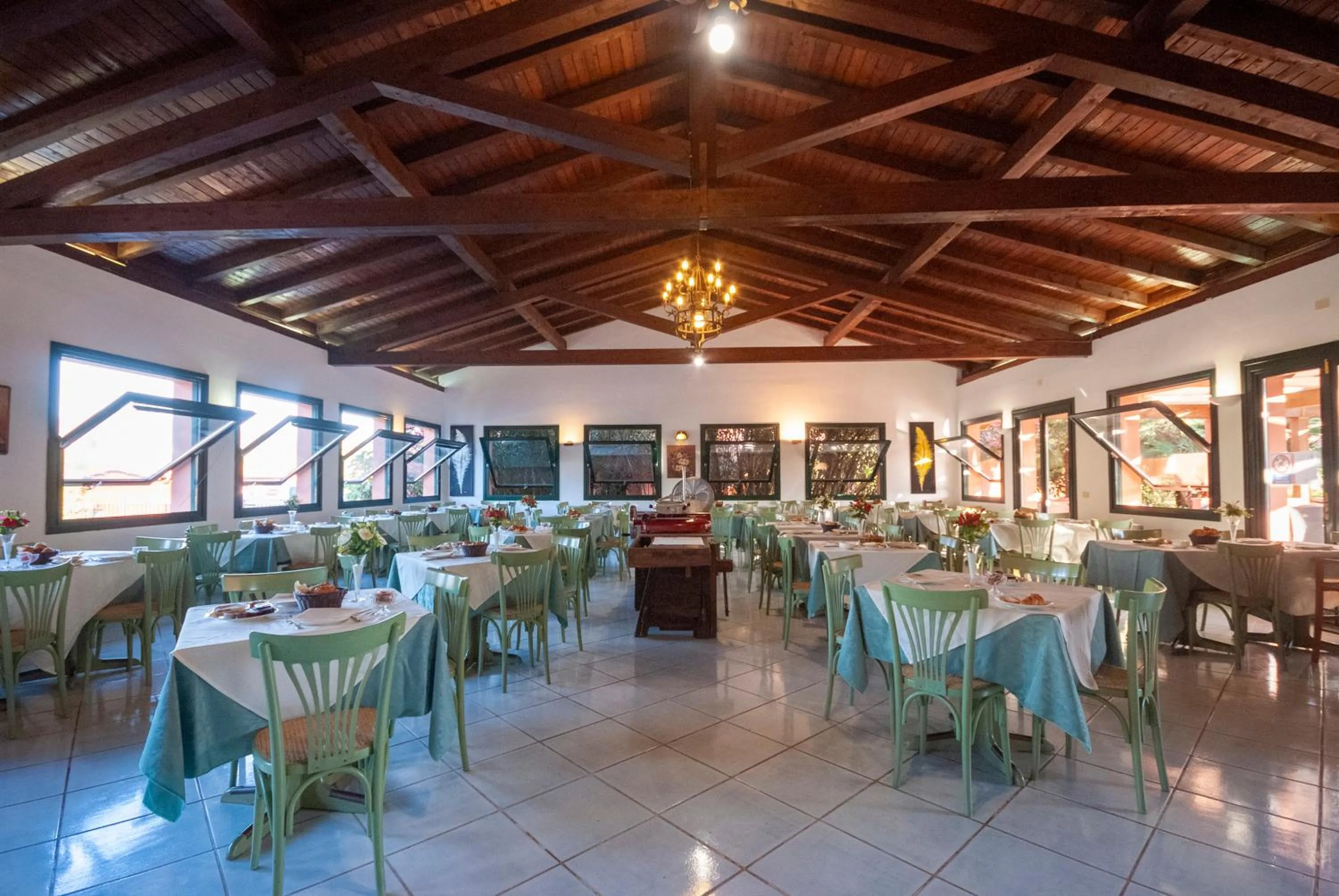 Restaurant/places to eat in Hotel Residence Villa San Giovanni