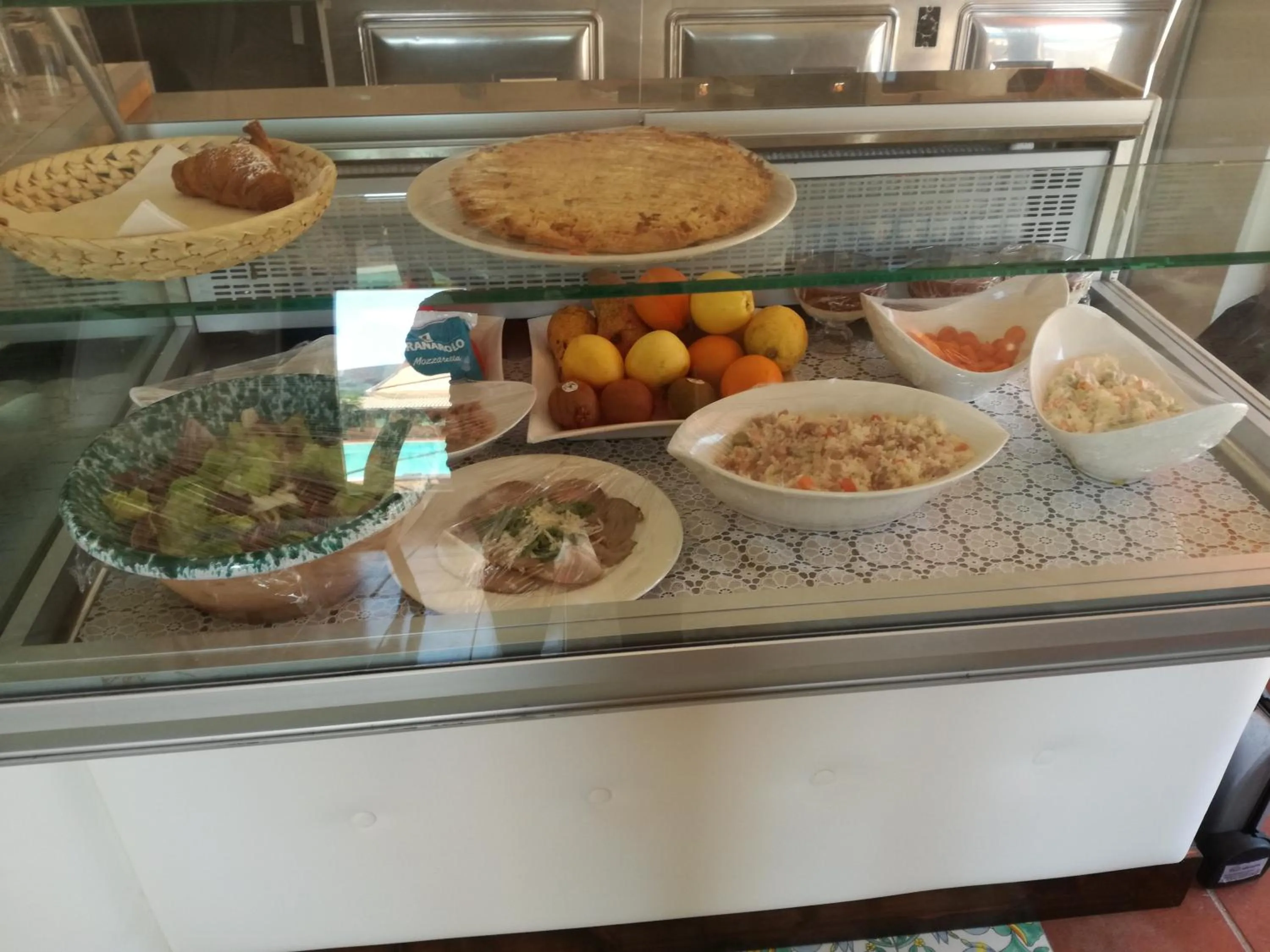 Restaurant/places to eat in Hotel Residence Villa San Giovanni