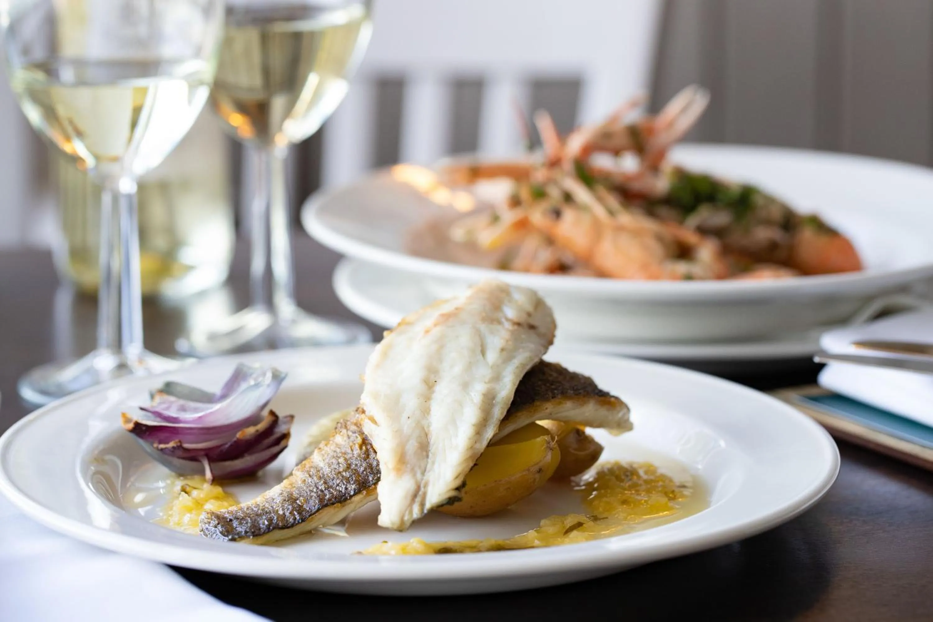 Food and drinks in Ship and Castle Hotel