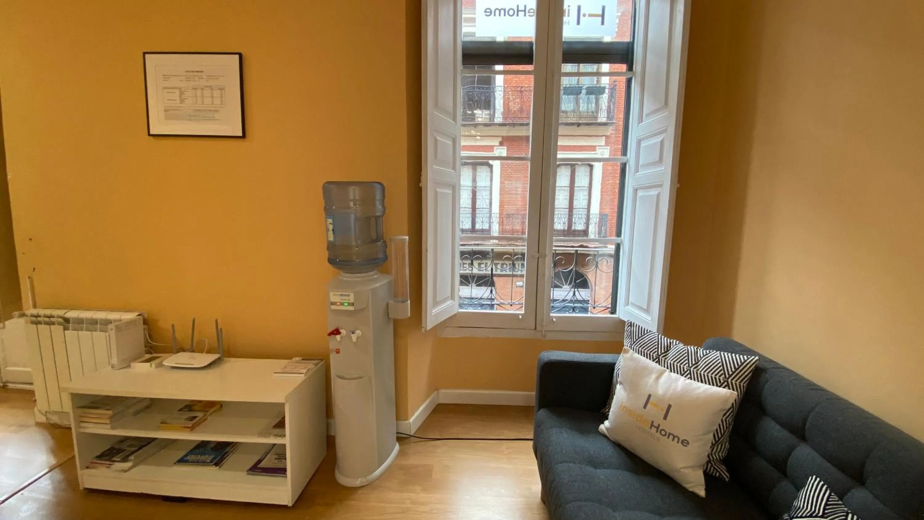 Living room in INSIDEHOME Valladolid Centro -Hab con baño privado en el centro y OPCION DE PARKING-