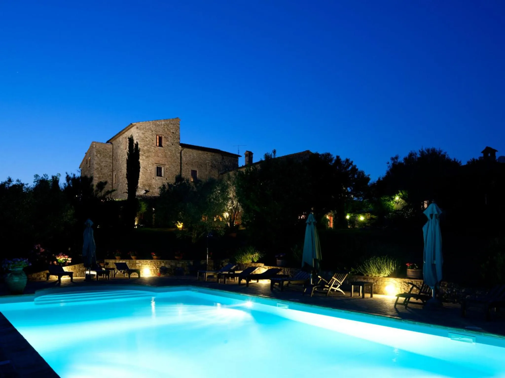 Swimming pool in Tenuta Di Canonica