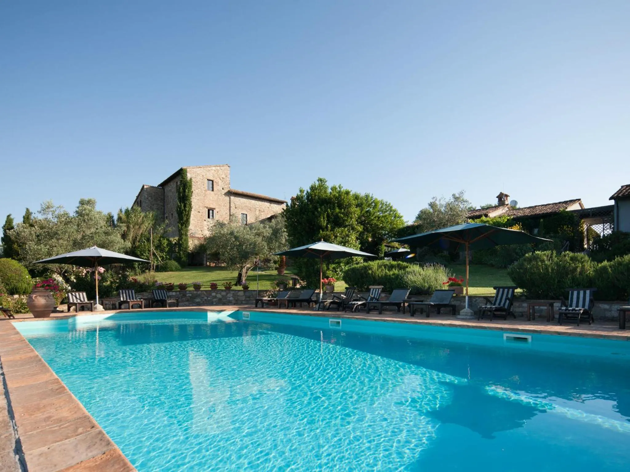Swimming pool in Tenuta Di Canonica