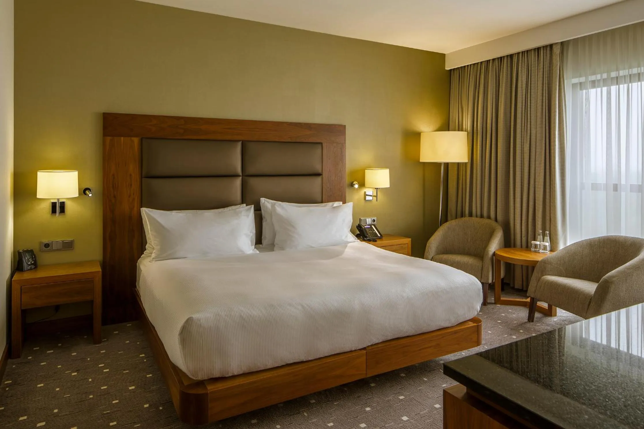 Bed in DoubleTree by Hilton Łódź