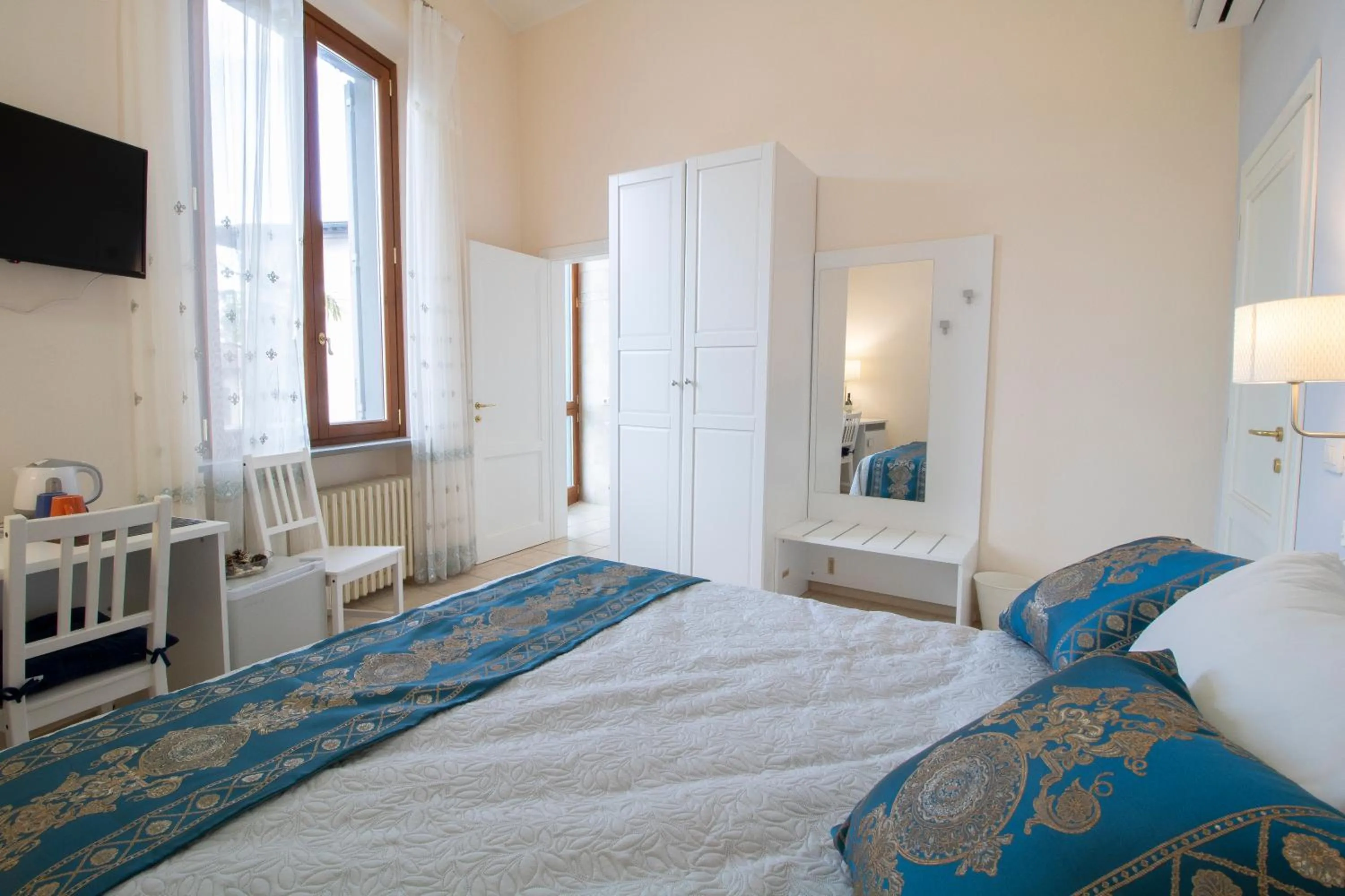 Bed in Villa Gelsomino Garden