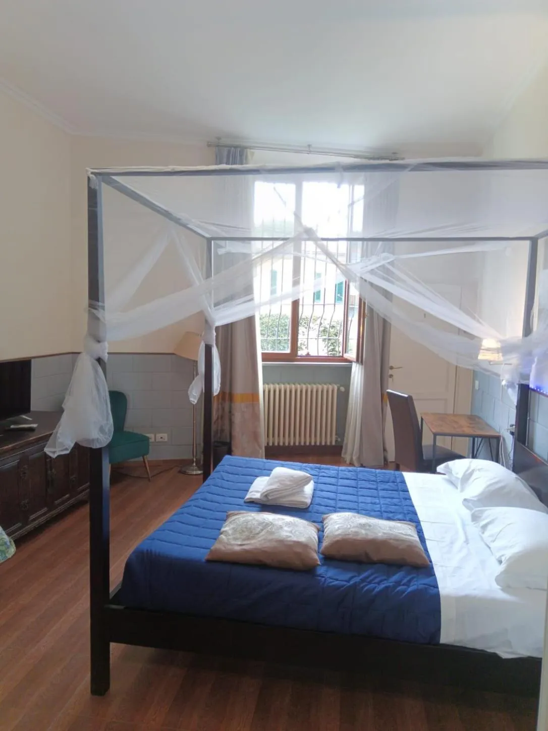 Bed in Villa Gelsomino Garden