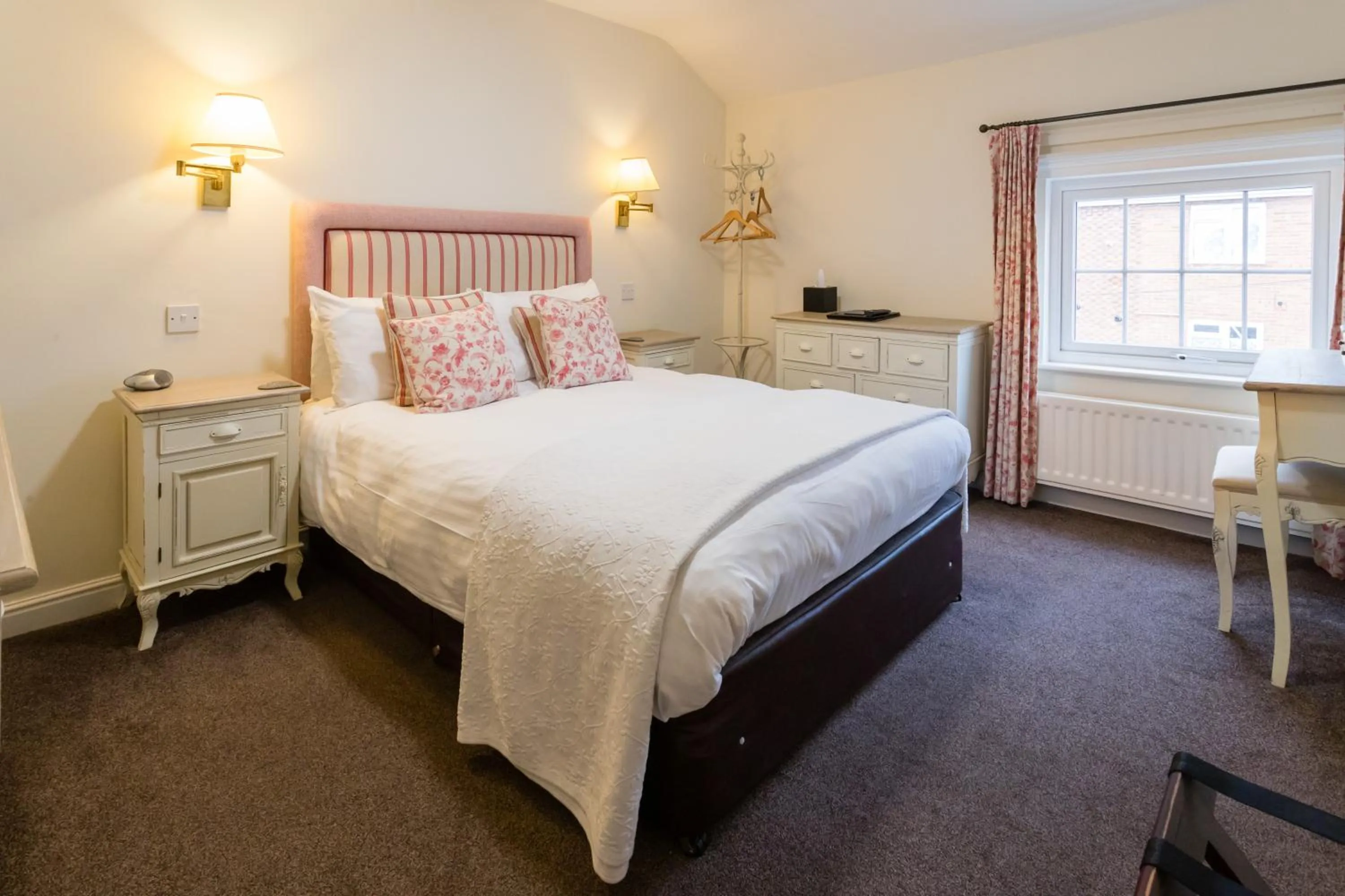 Bed in The Old Fourpenny Hotel