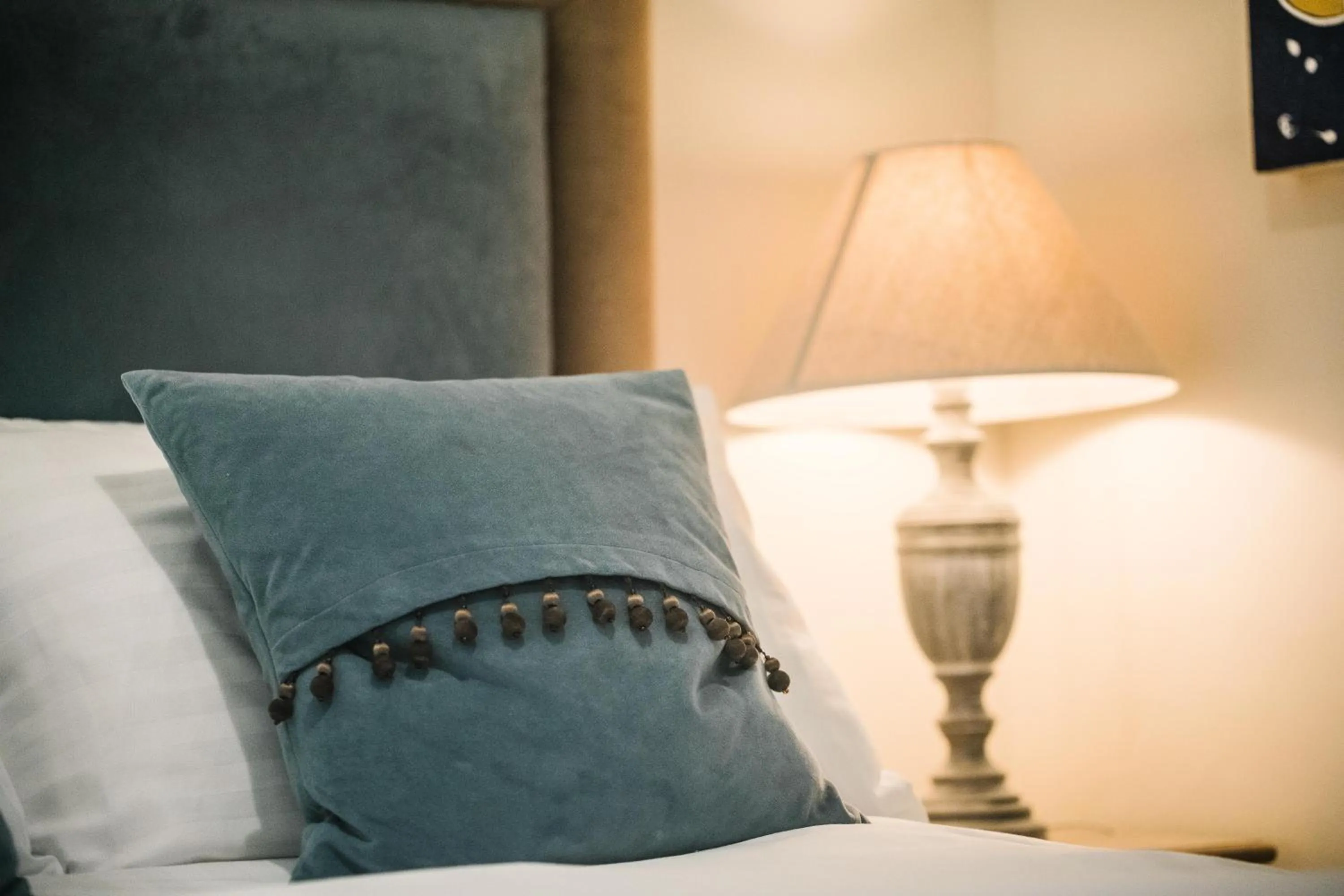 Bed in The Old Fourpenny Hotel