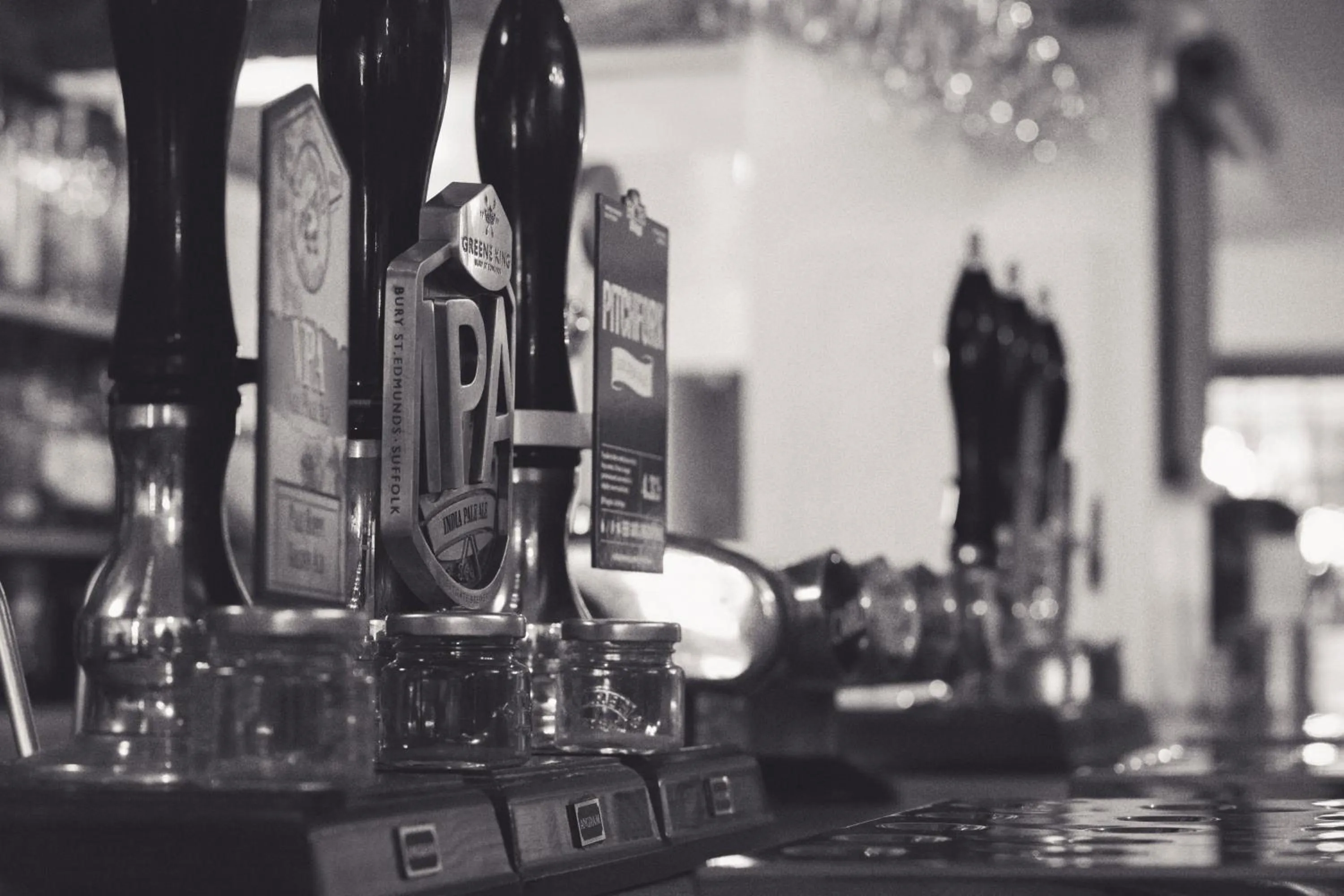 Lounge or bar in The Old Fourpenny Hotel