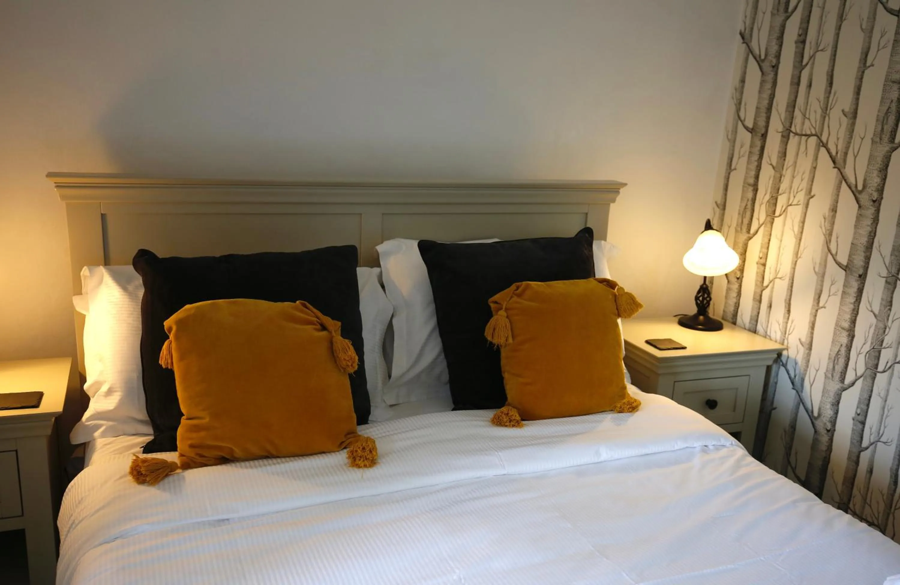 Bedroom, Bed in Ashfield House