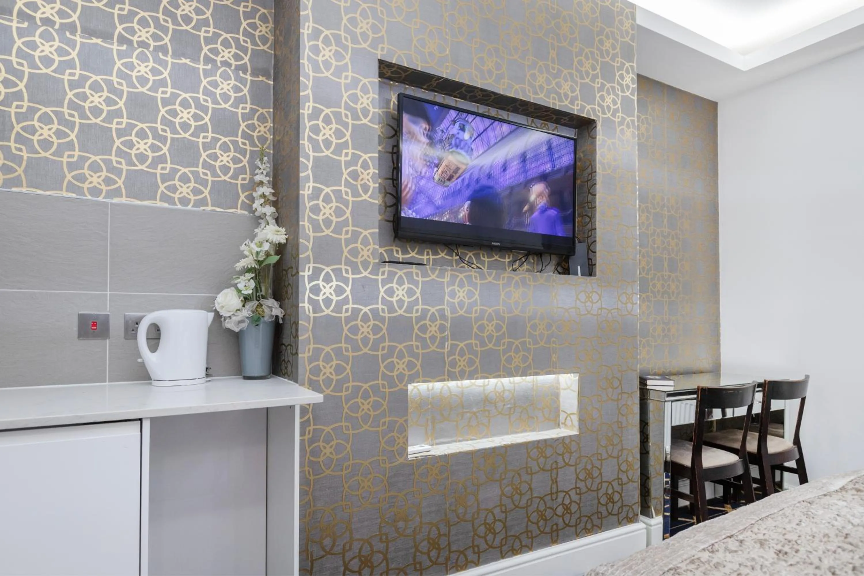 Hyde Park Rooms & Apartments