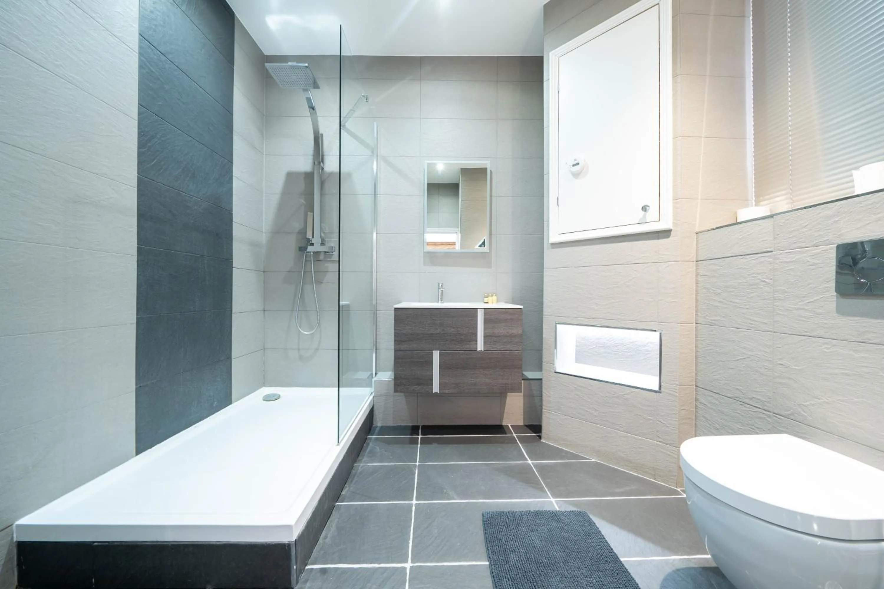 Hyde Park Rooms & Apartments