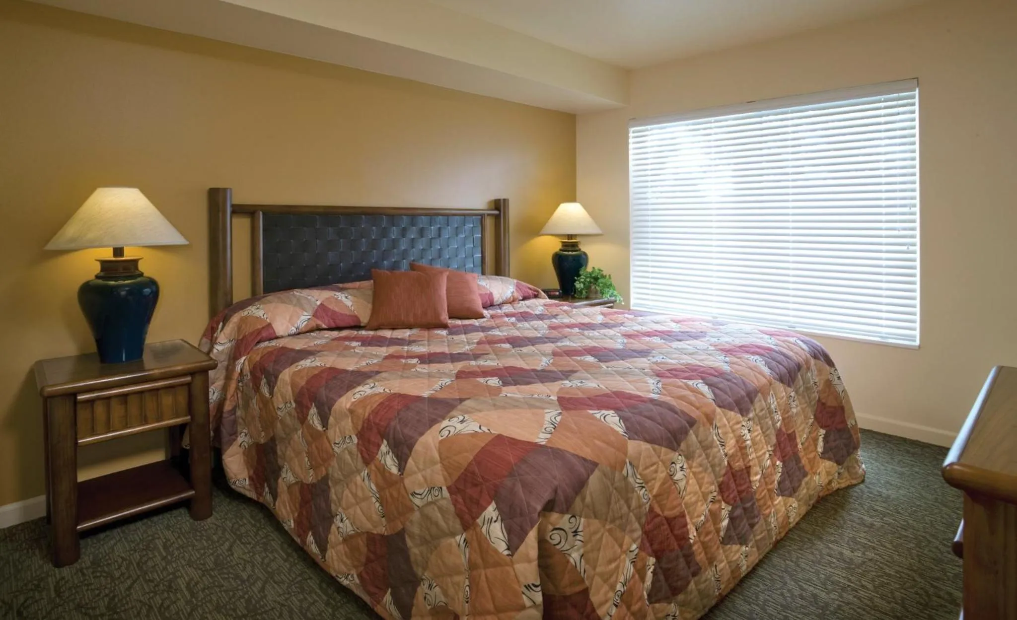 Photo of the whole room, Bed in WorldMark Wolf Creek