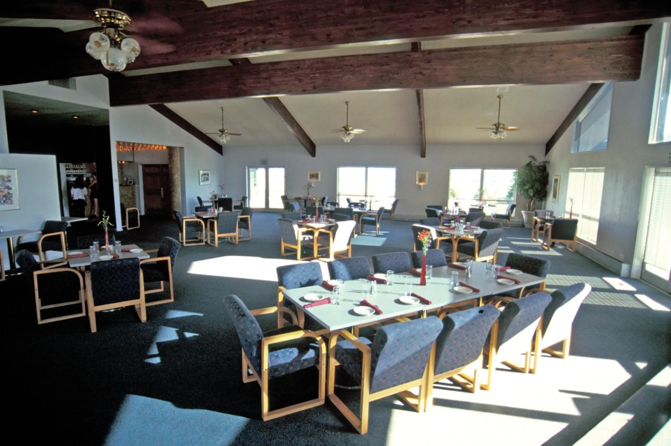 Restaurant/places to eat in WorldMark Wolf Creek