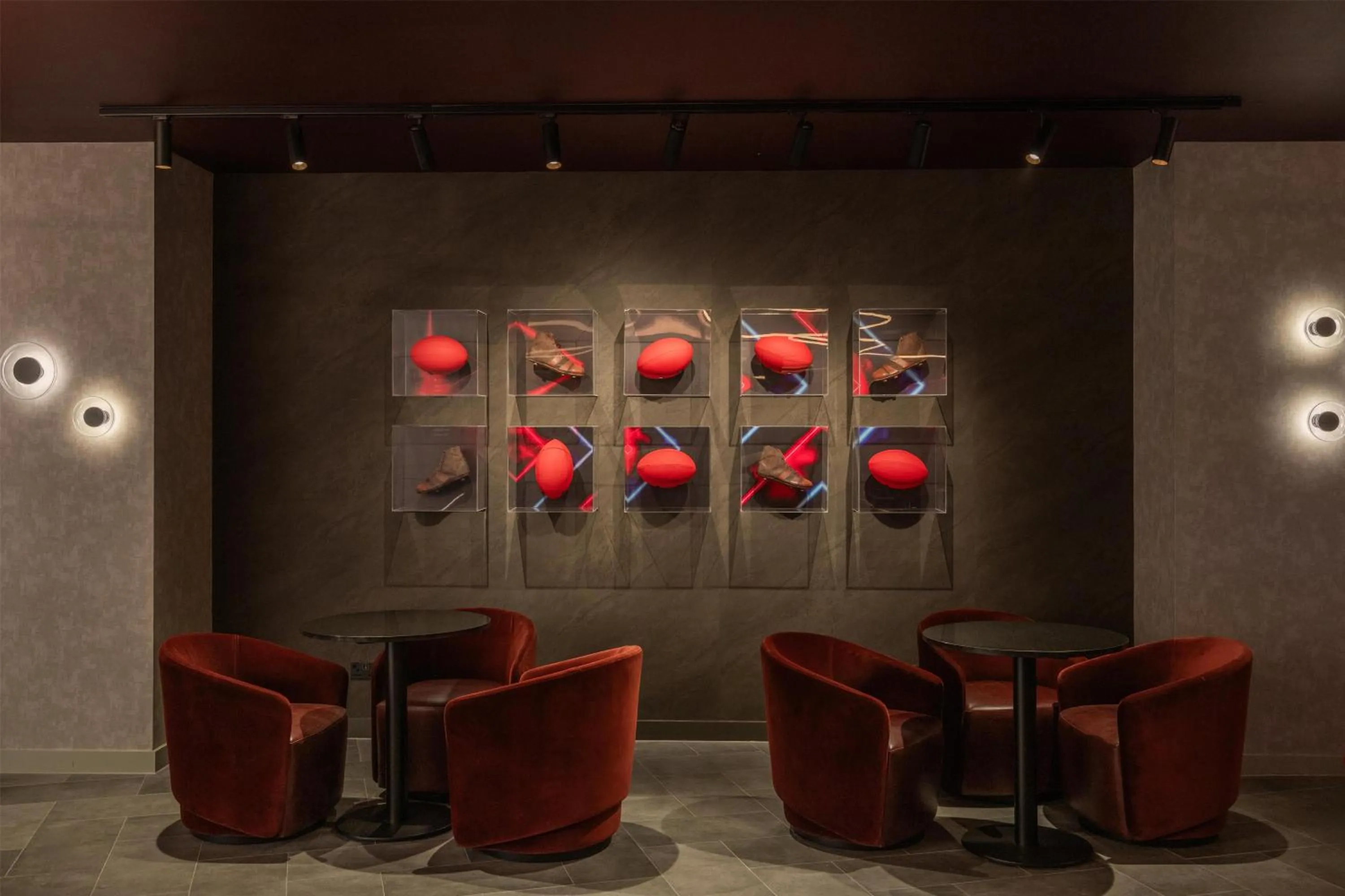 Lounge or bar in Radisson RED London Twickenham